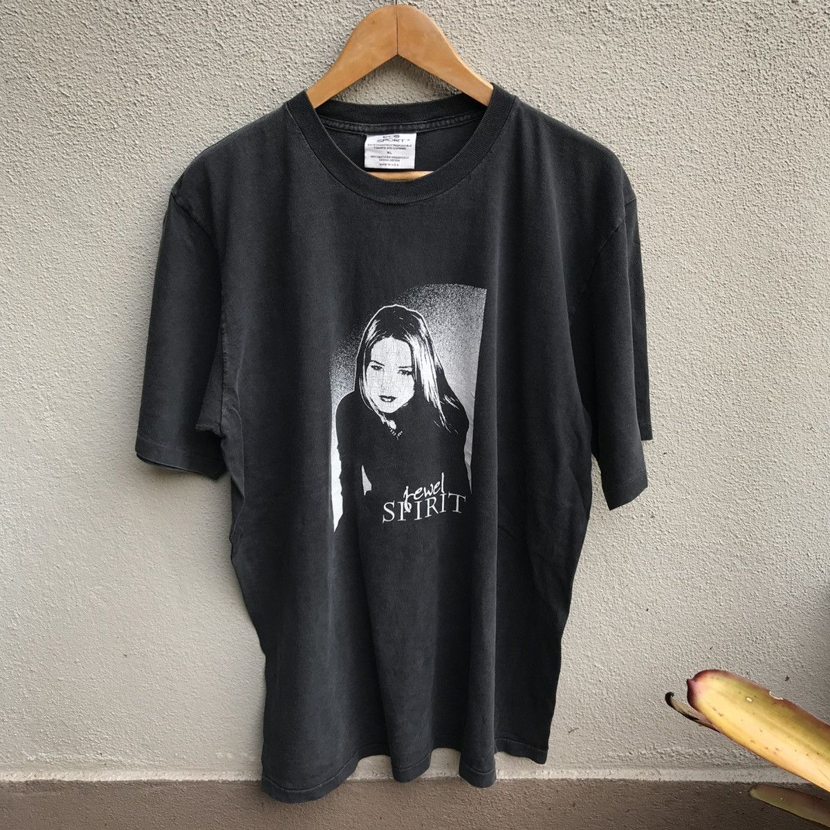 Band Tees Vintage 90s JEWEL solo singer tee spirit tour Size US XL / EU 56 / 4 - 1 Thumbnail
