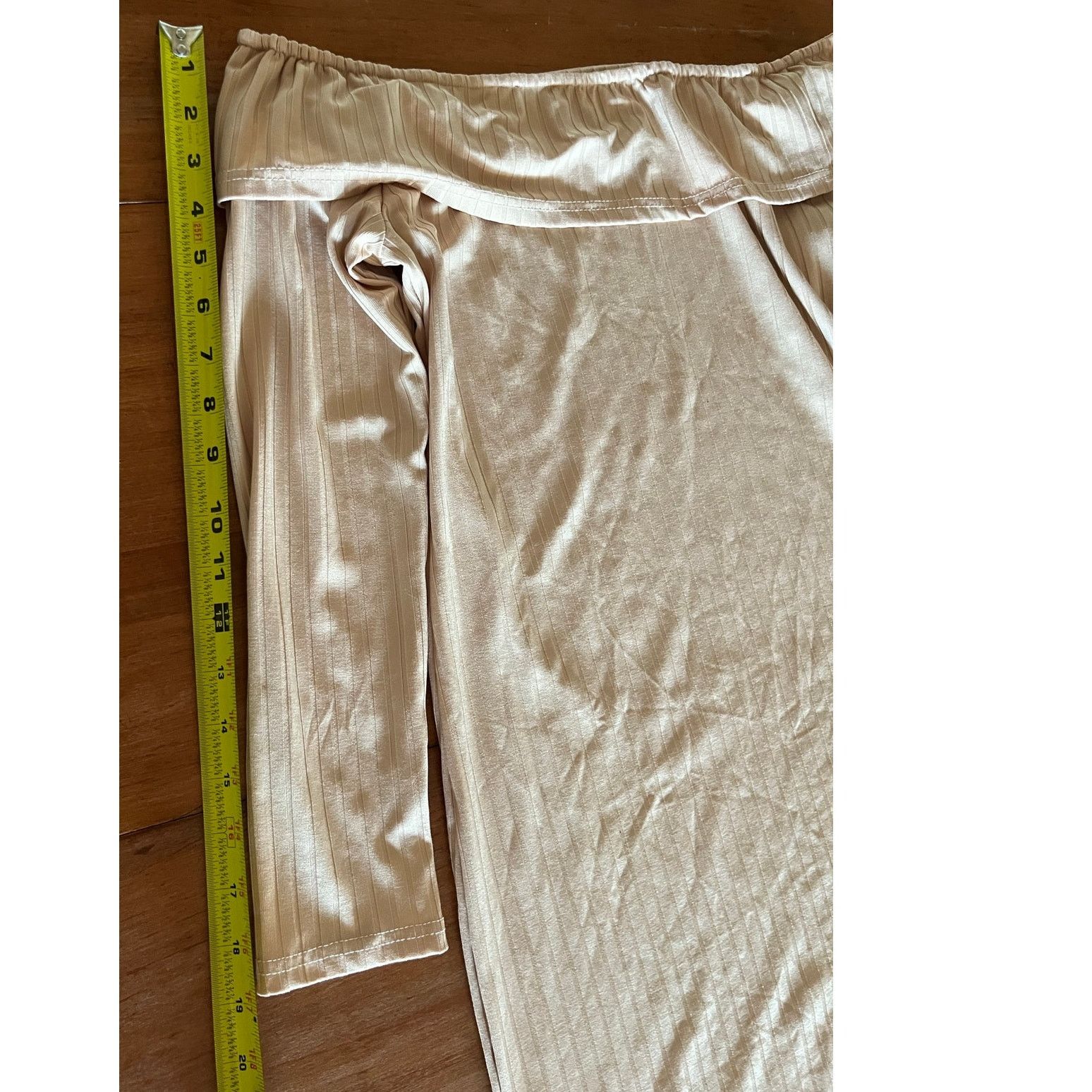 Other Beige Off-the-Shoulder Bodycon Dress - Long Sleeve Size S Size S / US 4 / IT 40 - 6 Thumbnail