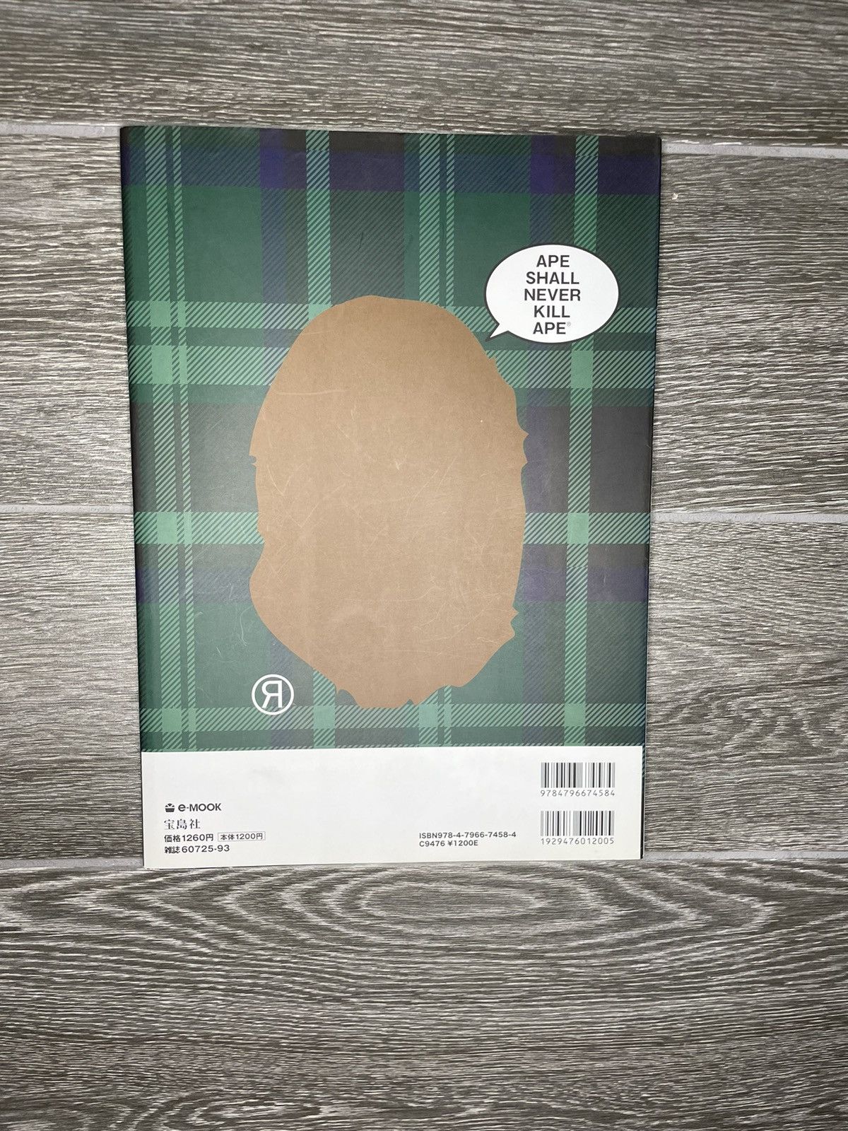 Bape Vintage A Bathing Ape 2009 winter Season Collection Catalog Size ONE SIZE - 9 Thumbnail