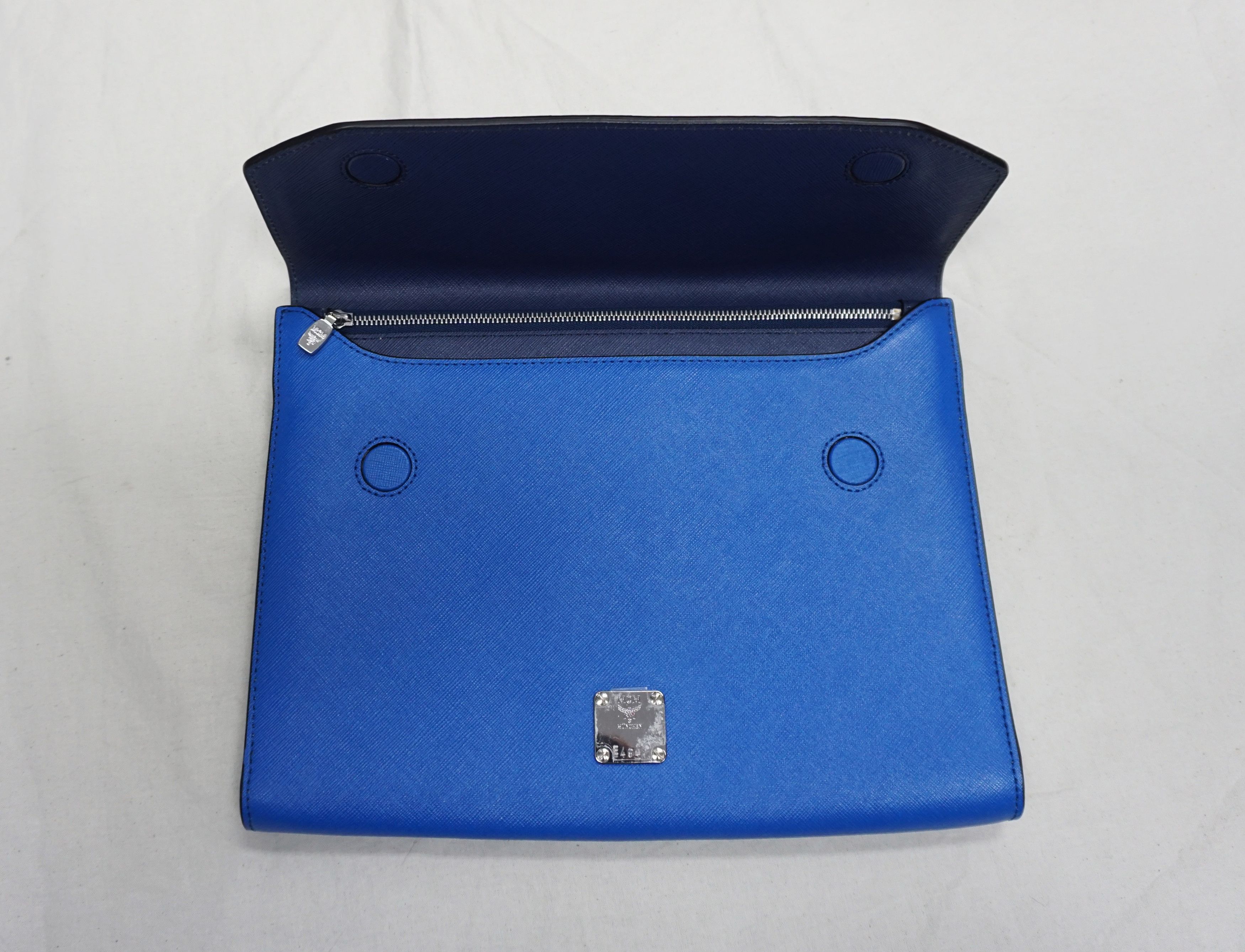 Designer × MCM NEW! MCM Saffiano Leather Folio Clutch Bag Size ONE SIZE - 2 Thumbnail