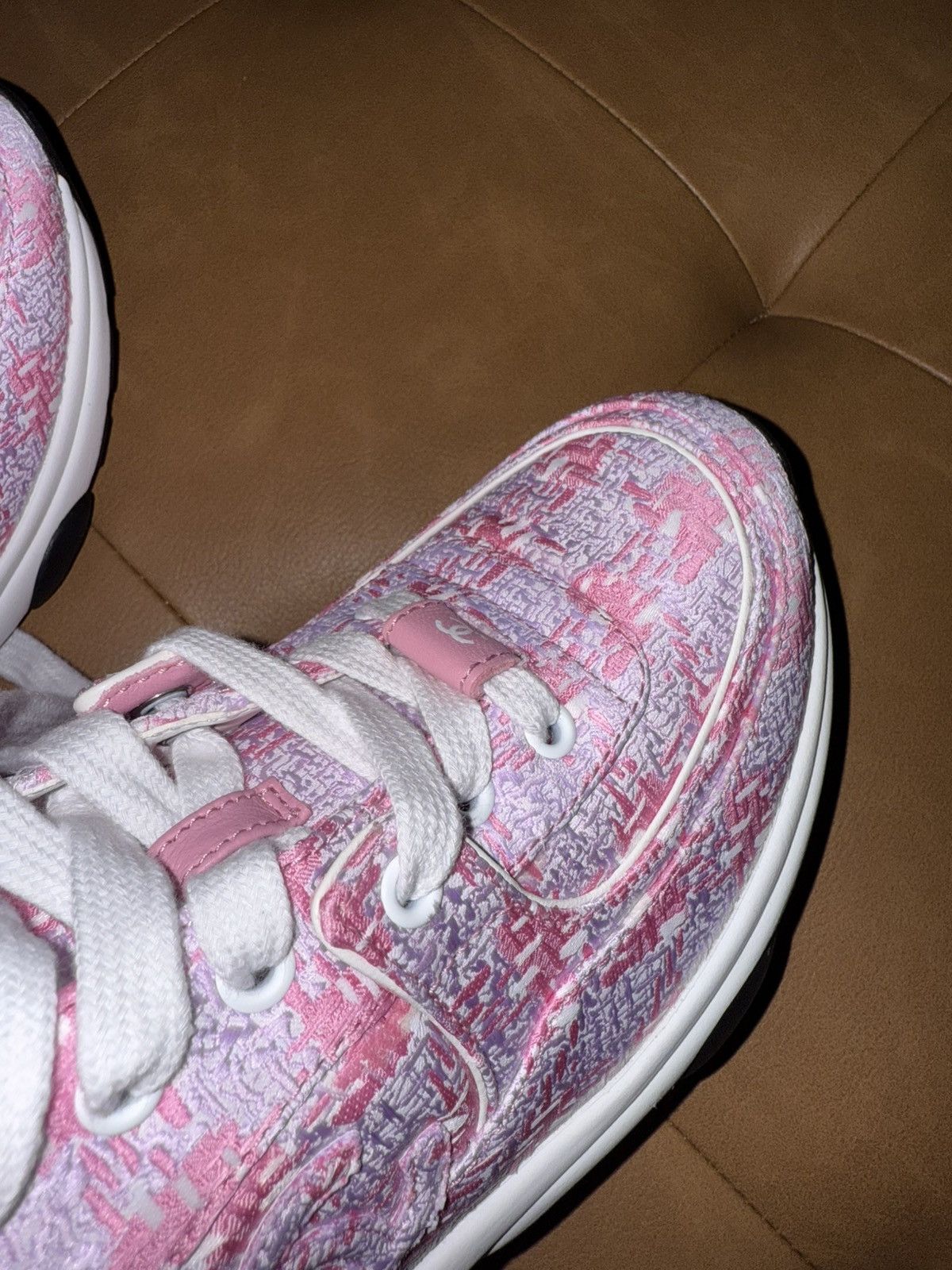 Chanel cc sneakers