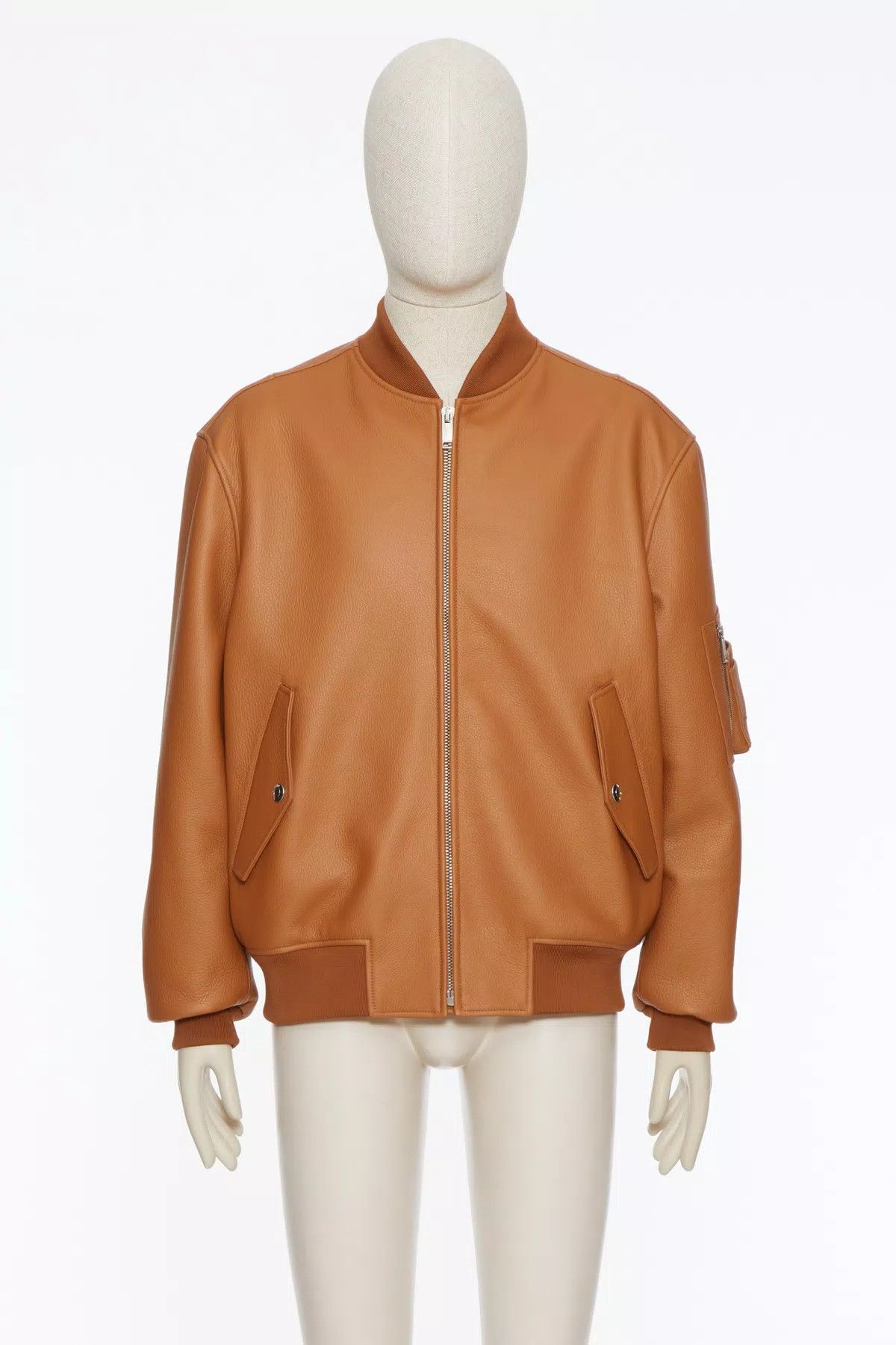 oc11z0725 Jacket in Brown