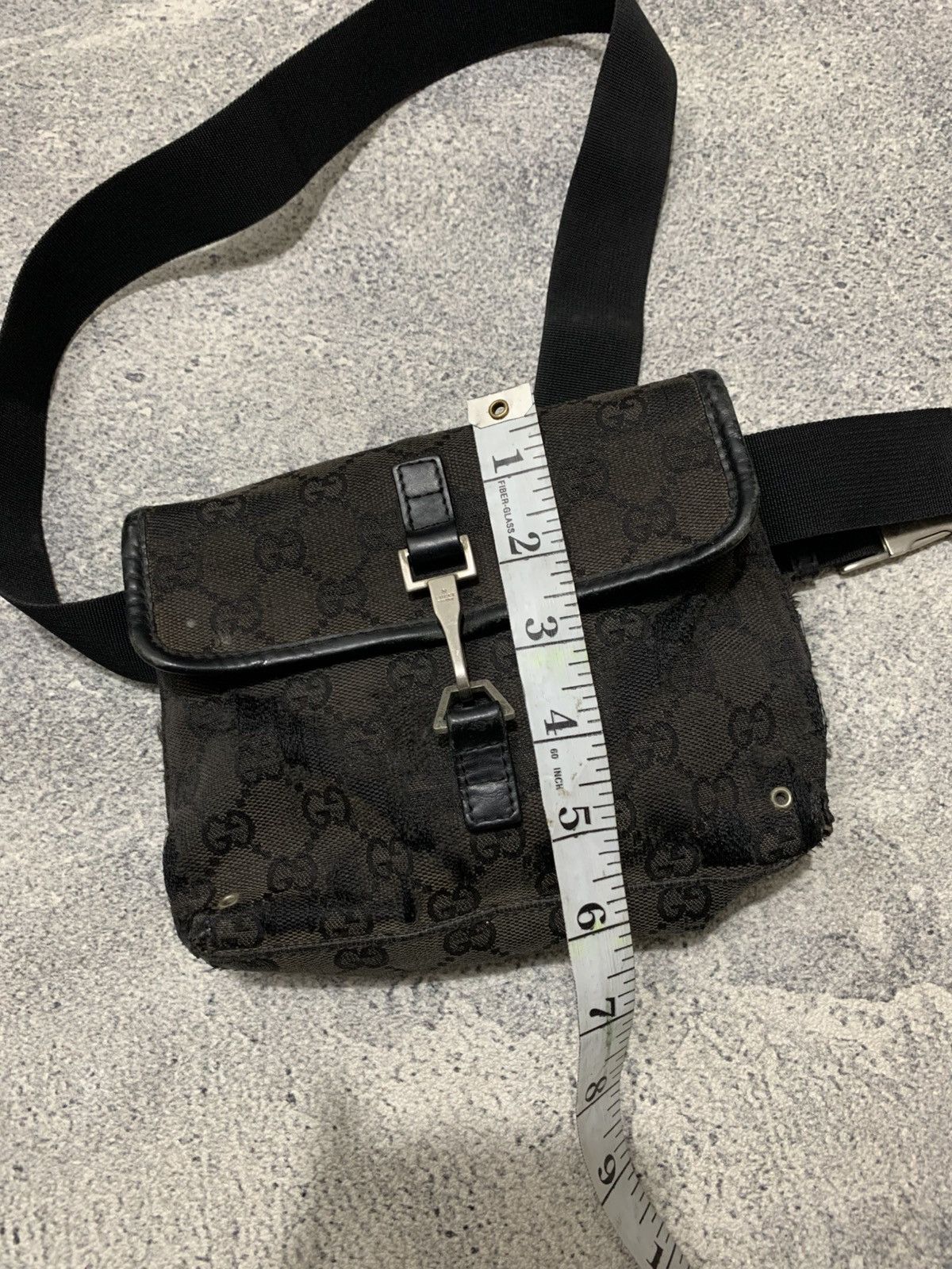 Gucci 🐍 Gucci Distressed GG Canvas Body Bag 🔥 Size ONE SIZE - 13 Thumbnail