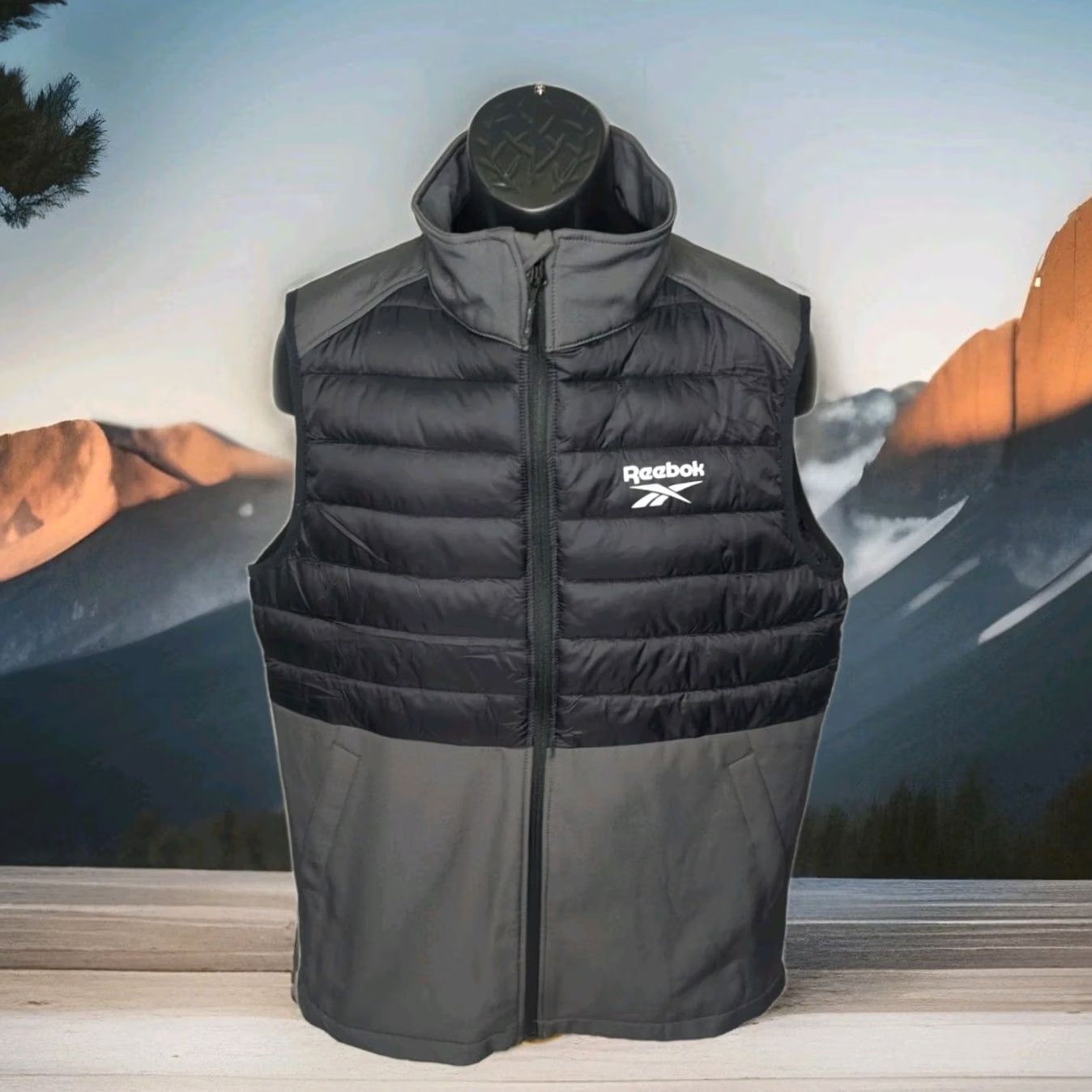 Reebok Reebok Puffer Vest Men Medium Black Gray Jacket Workout Running Gilet Size US M / EU 48-50 / 2 - 2 Thumbnail