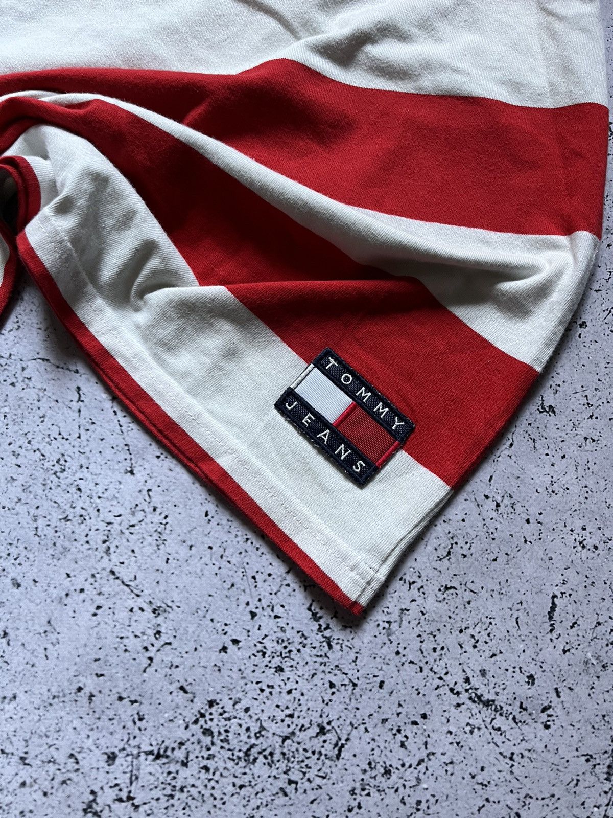Coca Cola × Tommy Hilfiger × Vintage Vintage Tommy Hilfiger x Coca Cola T-shirt Hype Tee Y2K USA Size US M / EU 48-50 / 2 - 2 Thumbnail