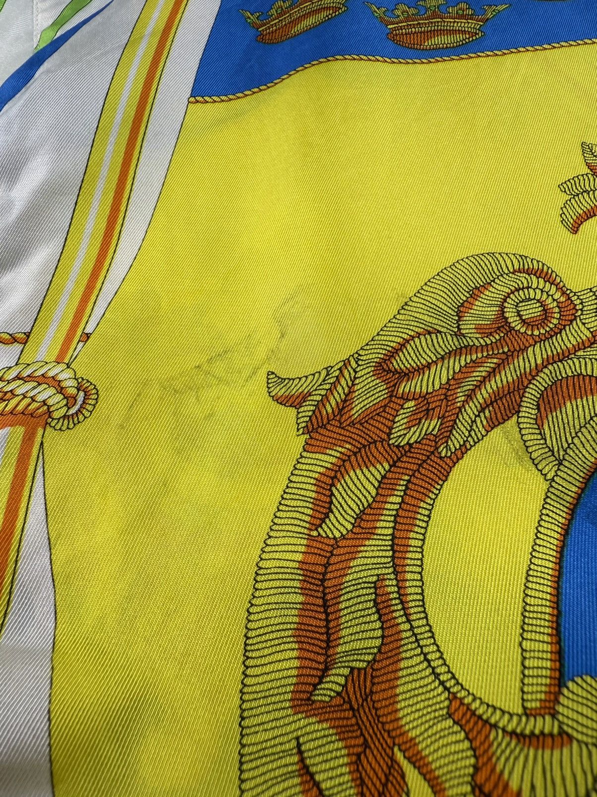 Versace Gianni Versace 1993 Silk Shirt Size US XL / EU 56 / 4 - 11 Thumbnail