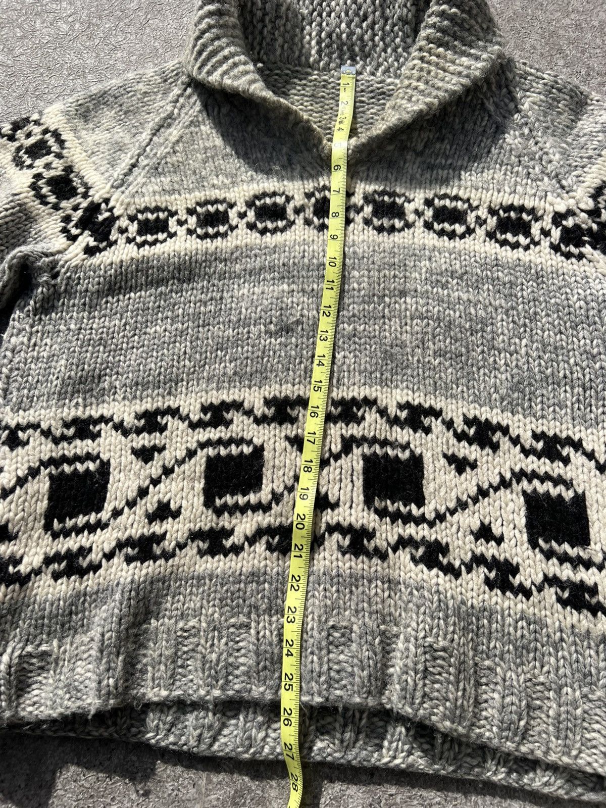 Vintage Vintage Zip-up Cowichan Sweater Small / medium canada mary Size US S / EU 44-46 / 1 - 6 Thumbnail