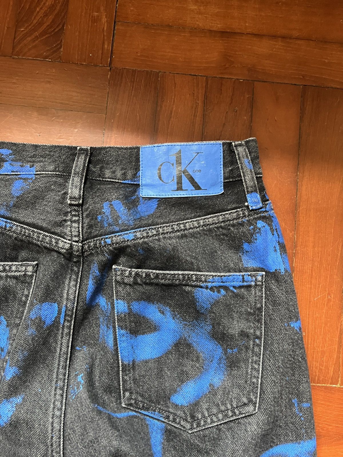 Calvin Klein CK ONE light bolt jeans Size US 28 / EU 44 - 7 Thumbnail