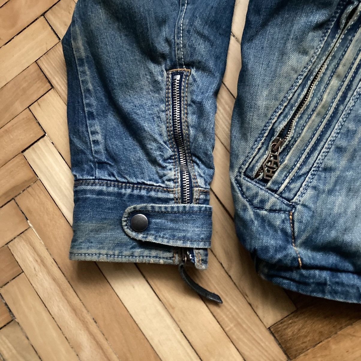 Diesel ‼️Rare‼️Vintage Sample Warm Diesel Denim Jacket Made in Italy Size US L / EU 52-54 / 3 - 7 Thumbnail