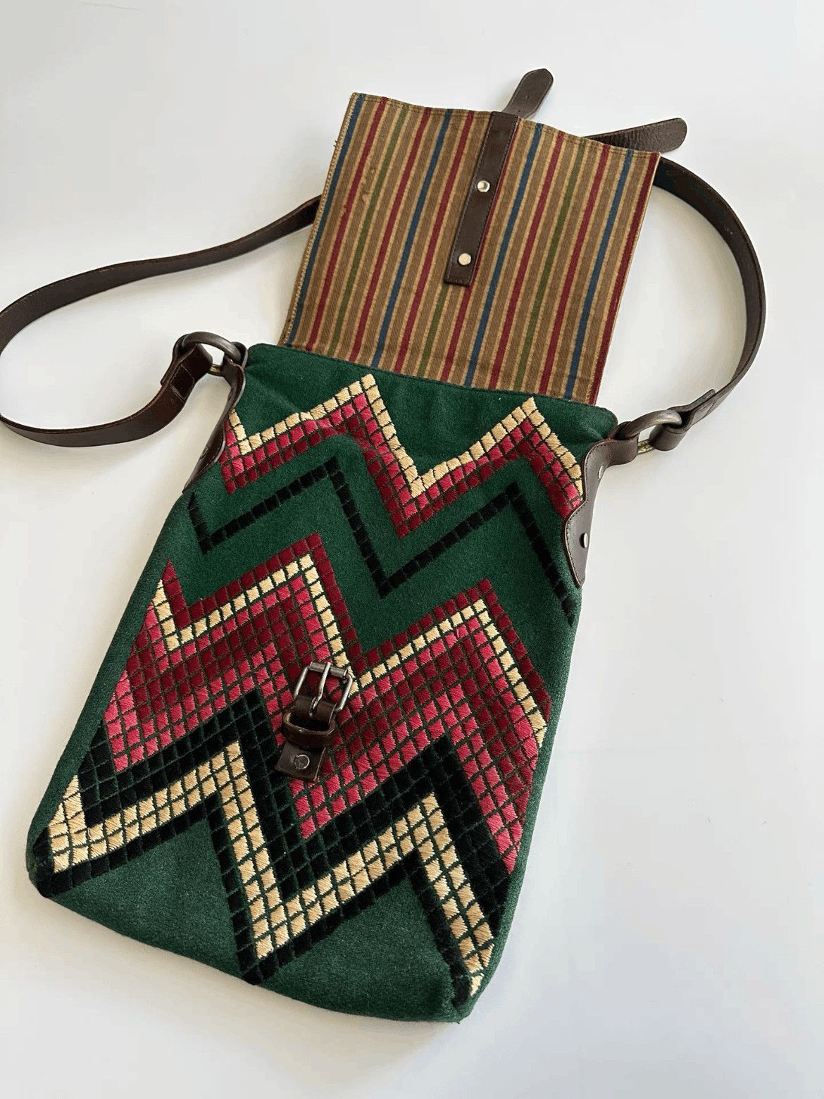 Dries Van Noten Dries Van Noten Ethical Pattern Shoulder Pouch-2508 Size ONE SIZE - 3 Thumbnail