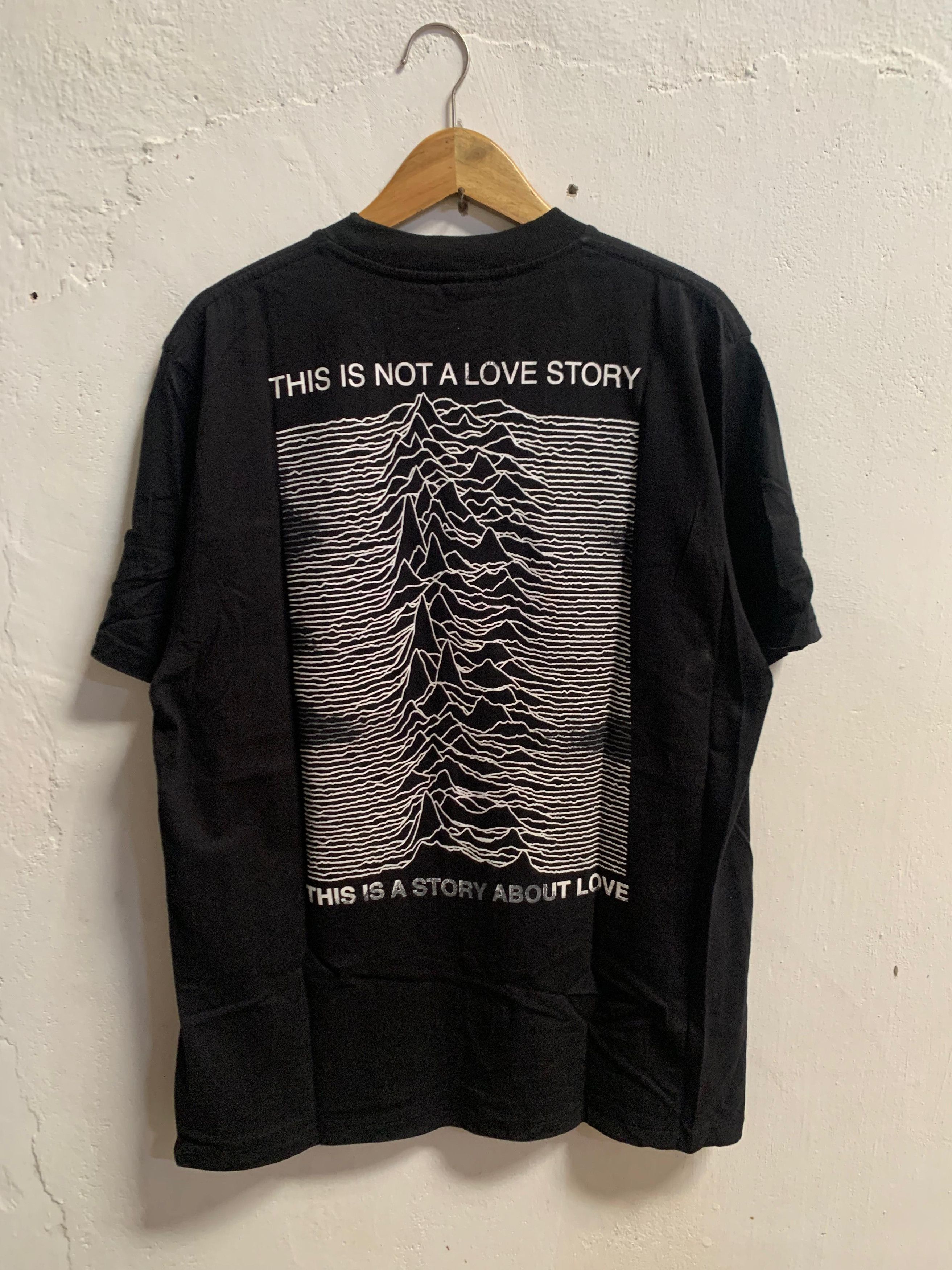 Japanese Brand 🔥RARE🔥 MOVIE (500) DAYS OF SUMMER Size US L / EU 52-54 / 3 - 5 Thumbnail