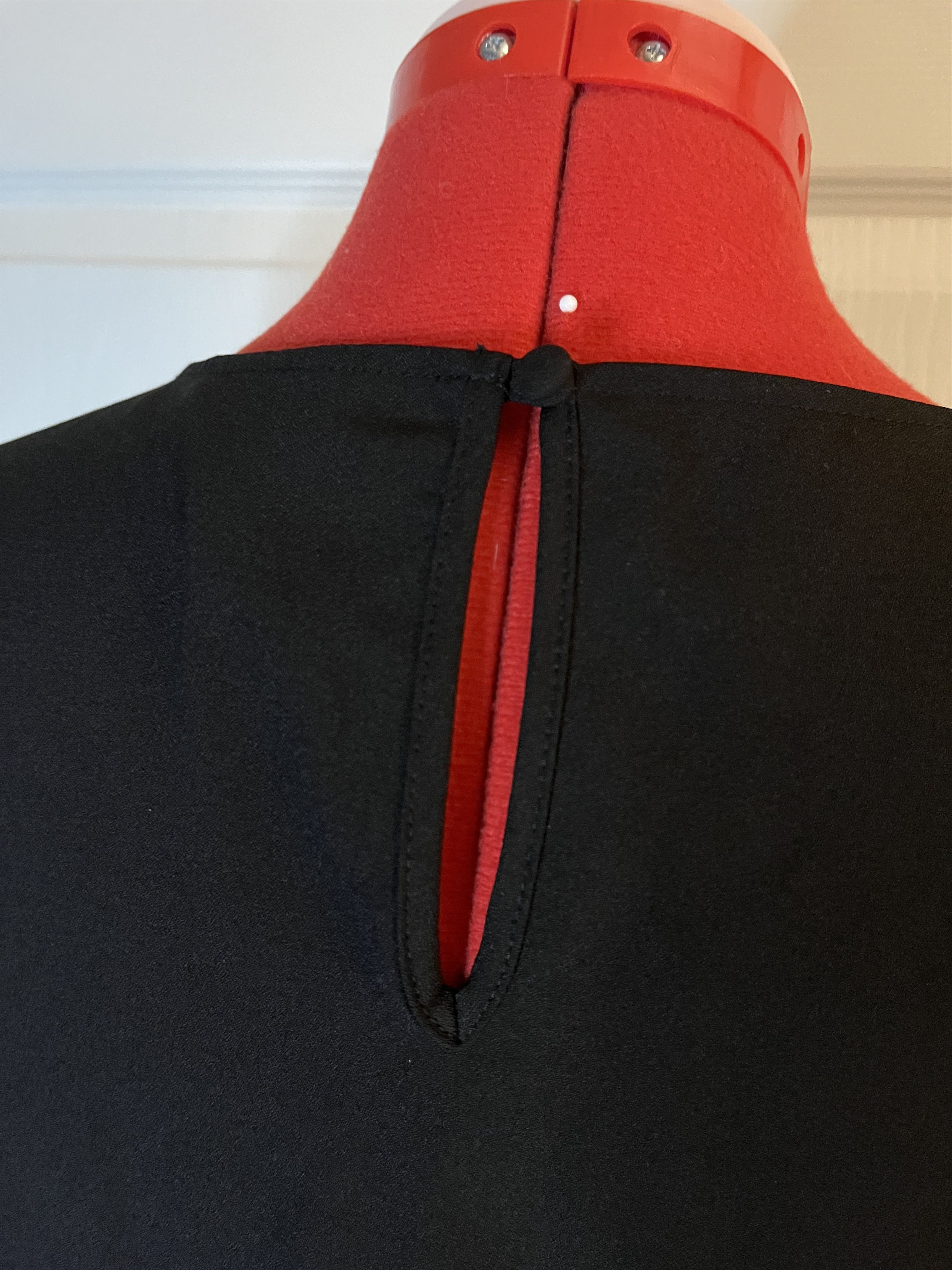 Other Alex Marie Black Sleeveless Blouse size L Size L / US 10 / IT 46 - 3 Thumbnail