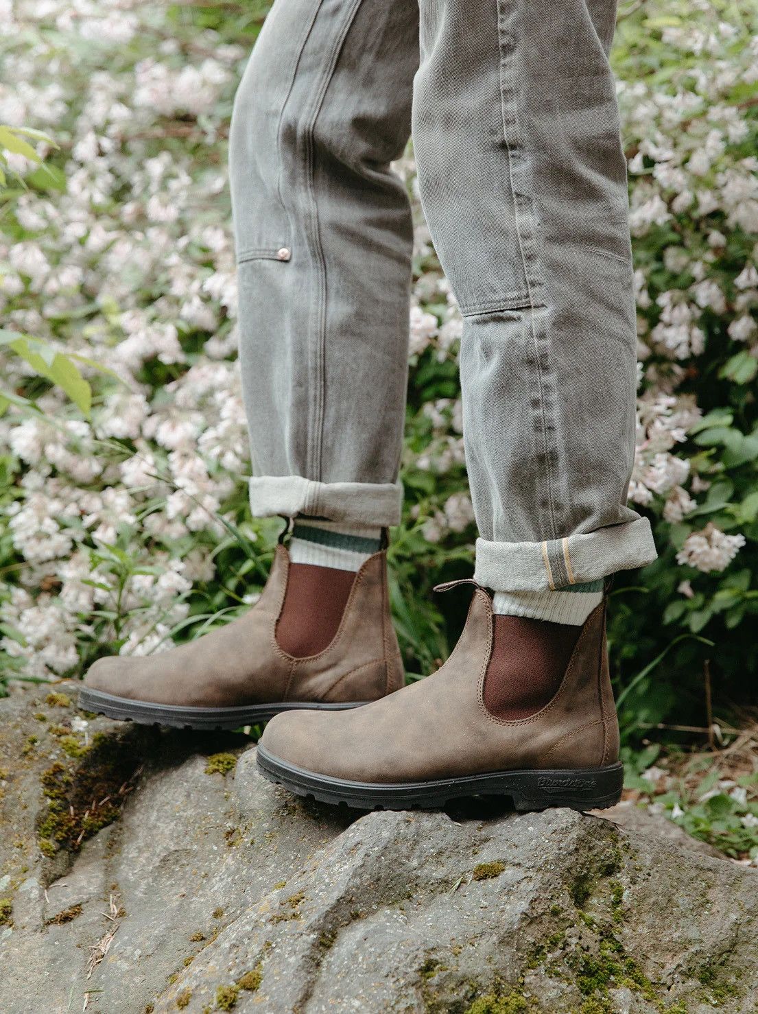 Blundstone Blundstone 585 Classic Chelsea Boots Rustic Brown Size US 6.5 / IT 36.5 - 4 Thumbnail
