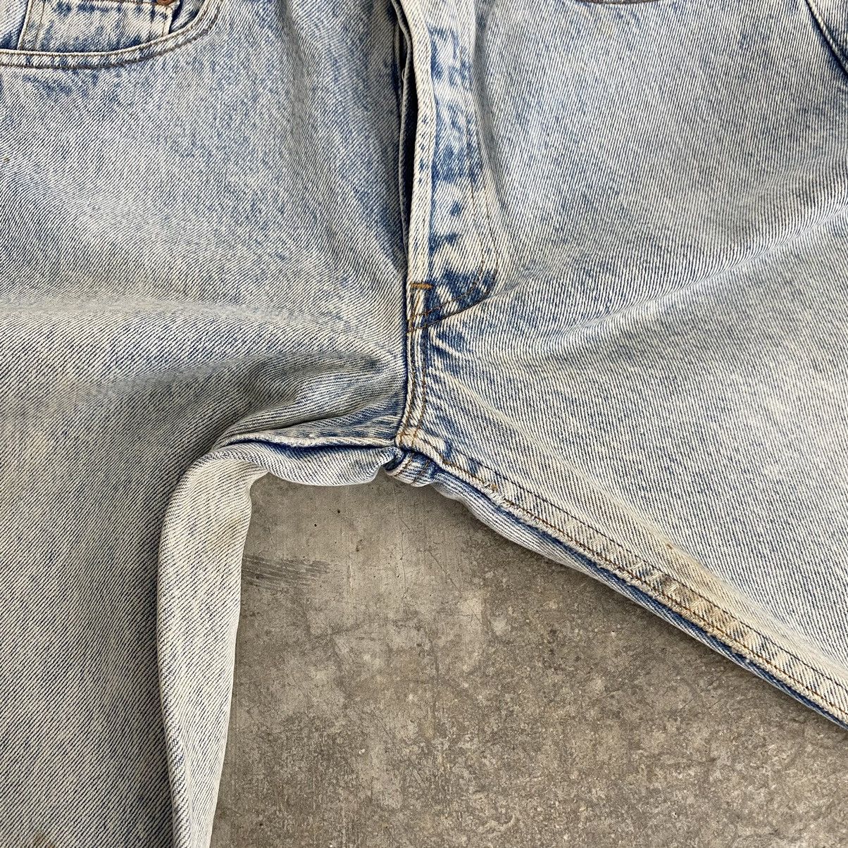 Levi's Size 28x27.5 Vintage 90’s Levis 501 Acid Washed Blue Jeans Size US 28 / EU 44 - 12 Thumbnail