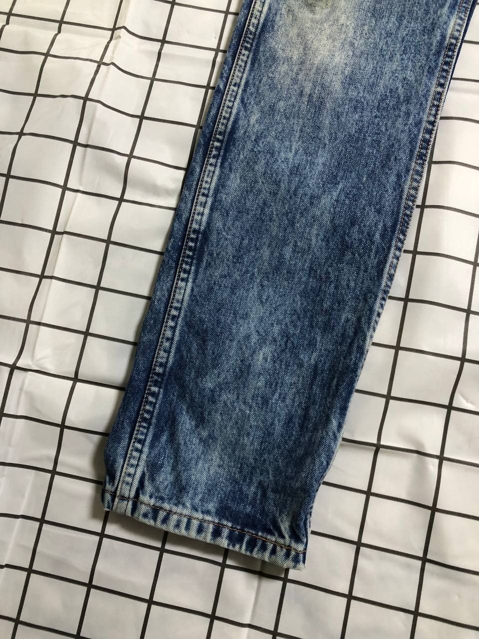 Levi's Vintage 90s Orange Tab Levi’s Jeans 505 Blue Distressed Size US 32 / EU 48 - 2 Thumbnail