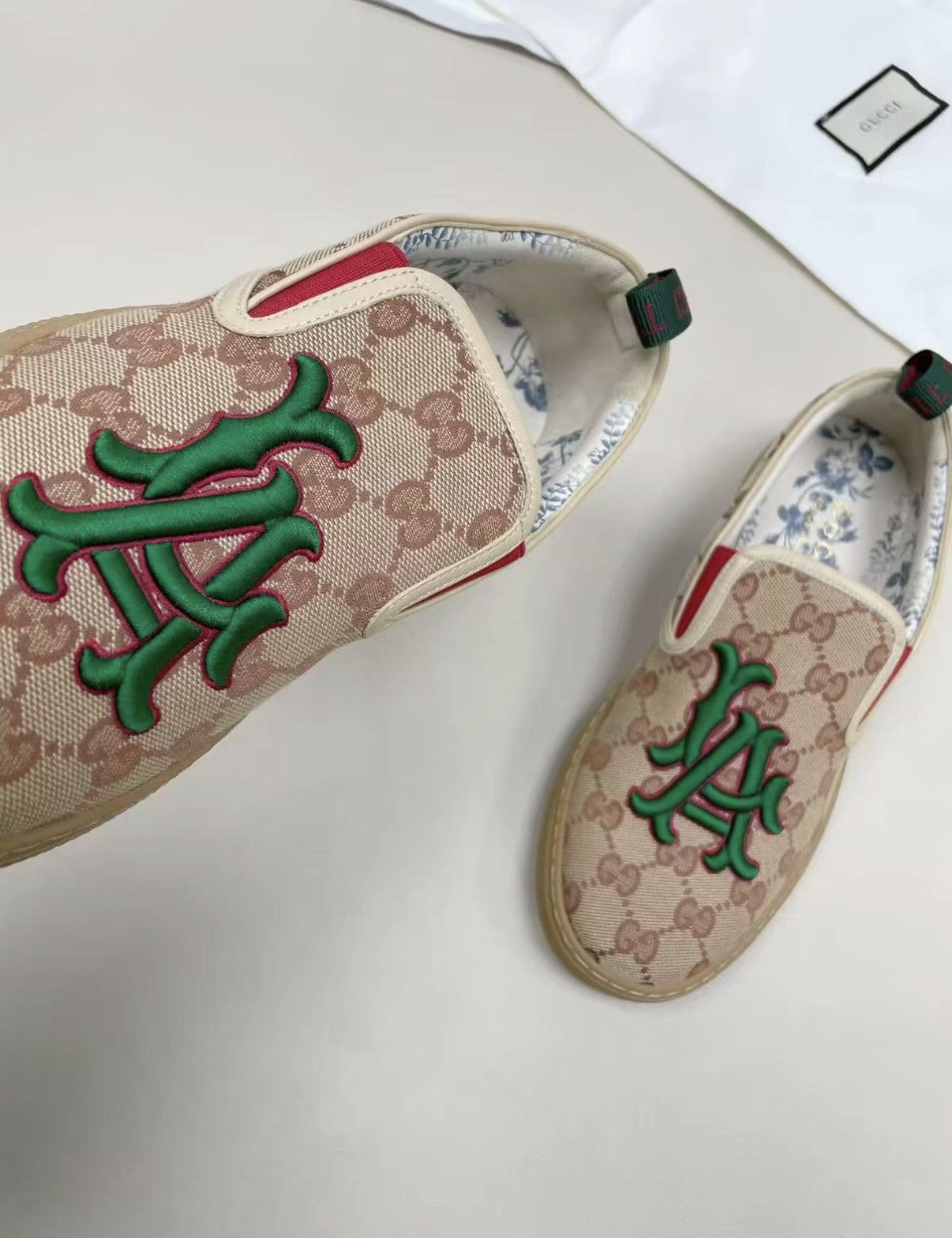 Gucci GUCCI Embroidered Casual Shoes J30 Size US 6.5 / EU 39-40 - 4 Thumbnail