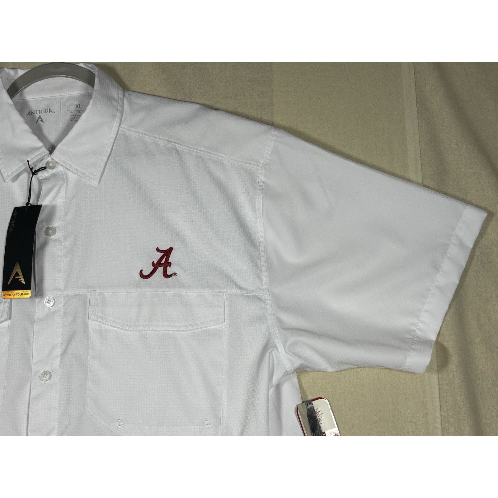 Antigua Antigua Alabama Crimson Tide White XL Button Up Shirt NWT Size US XL / EU 56 / 4 - 12 Thumbnail