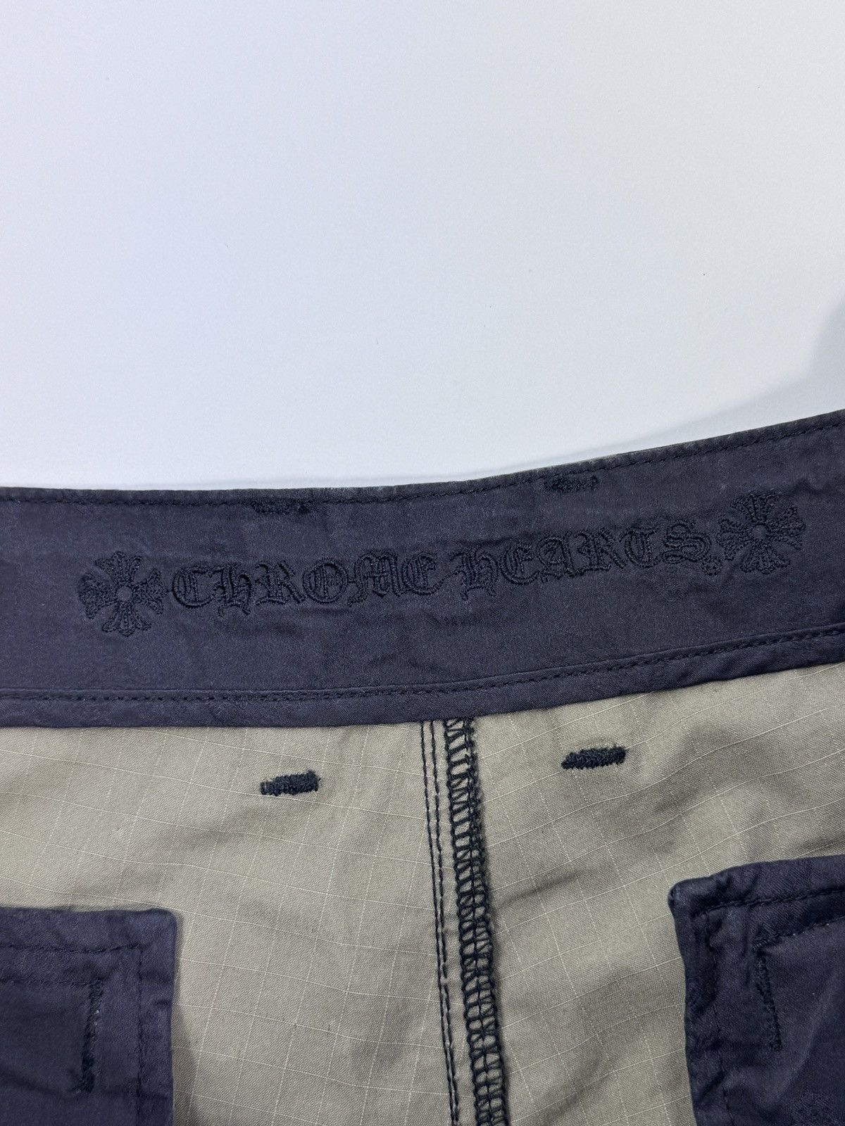 Chrome Hearts CAMOUFLAGE CROSS PATCH CARGO PANTS Size US 34 / EU 50 - 5 Thumbnail