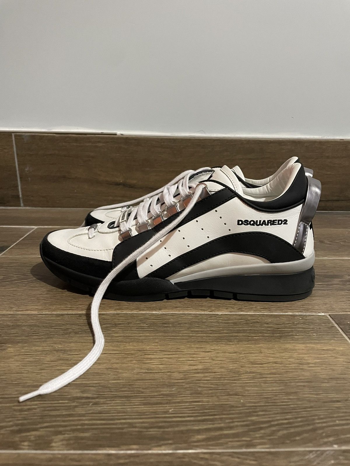 image of Dsquared2 1964 Running Low-Top Sneakers in White/Black, Men's (Size 10)