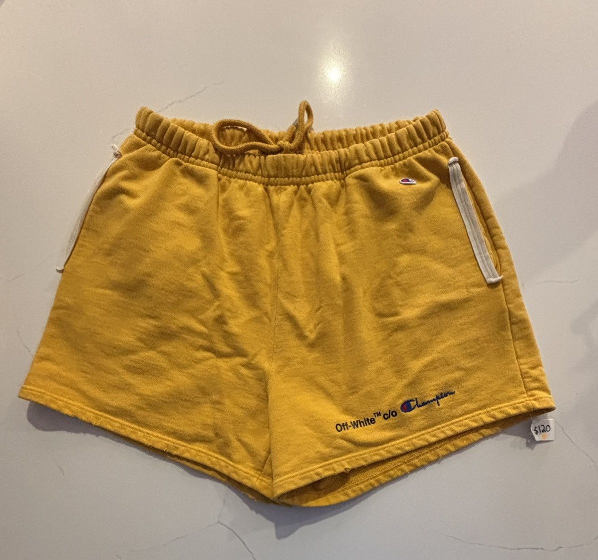 Champion × Off-White Yellow champion shorts Size US 36 / EU 52 - 2 Thumbnail