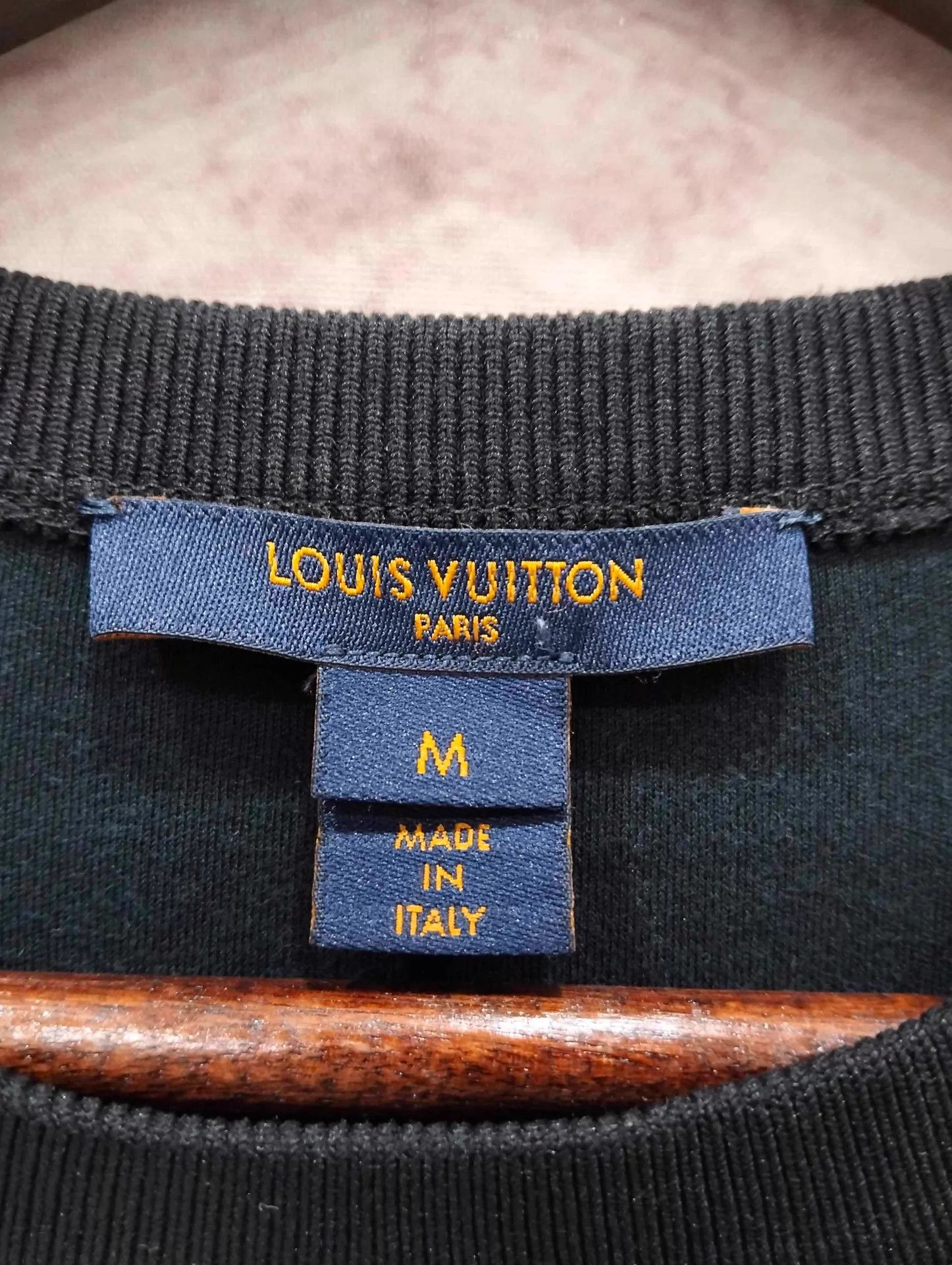 Louis Vuitton Louis Vuitton Black Poker Stud T-Shirt M Size M / US 6-8 / IT 42-44 - 4 Thumbnail