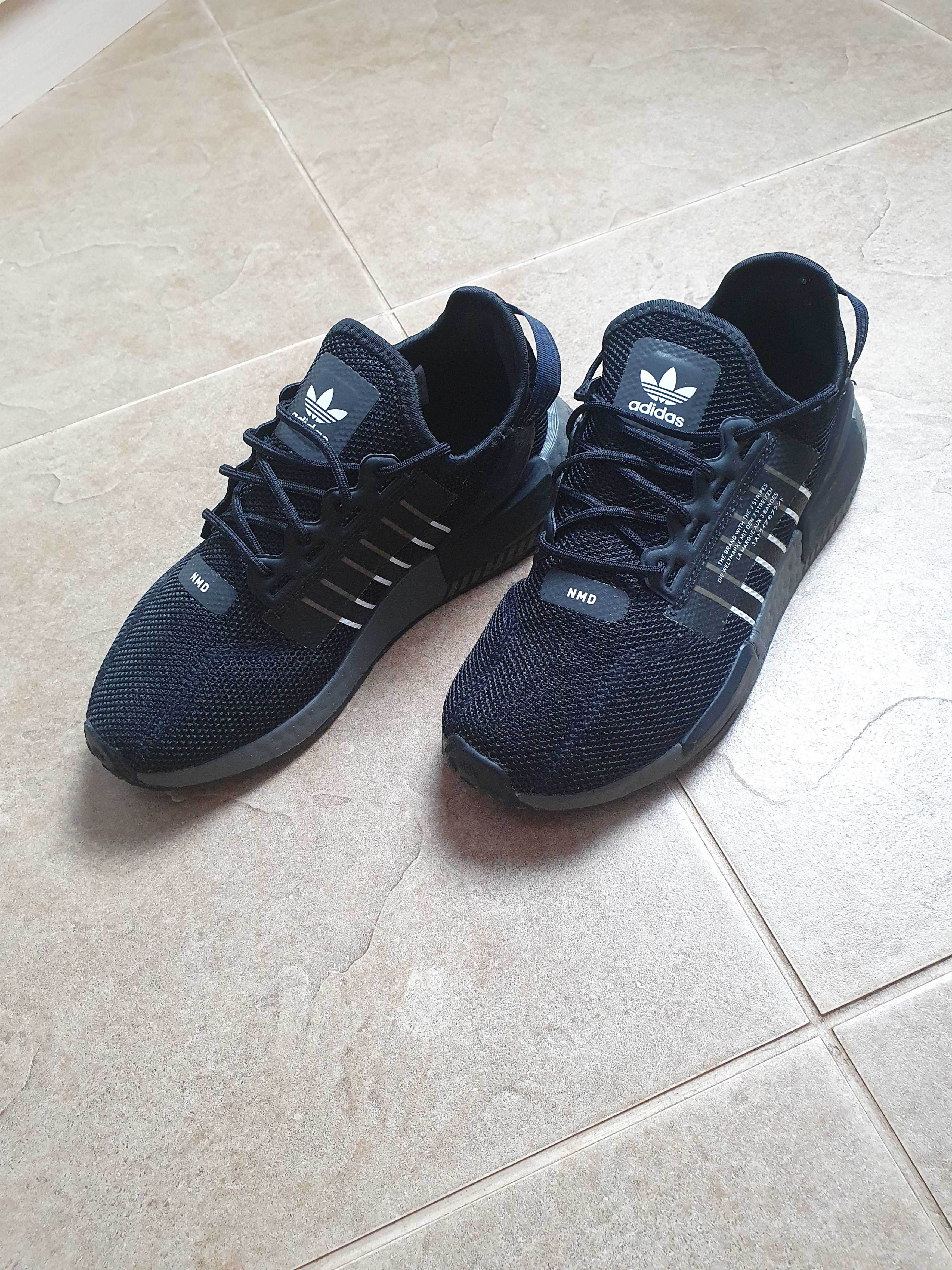Adidas Adidas NMD R1 V2 Black White women's shoes for sports Size 6 Size US 6 / IT 36 - 2 Thumbnail