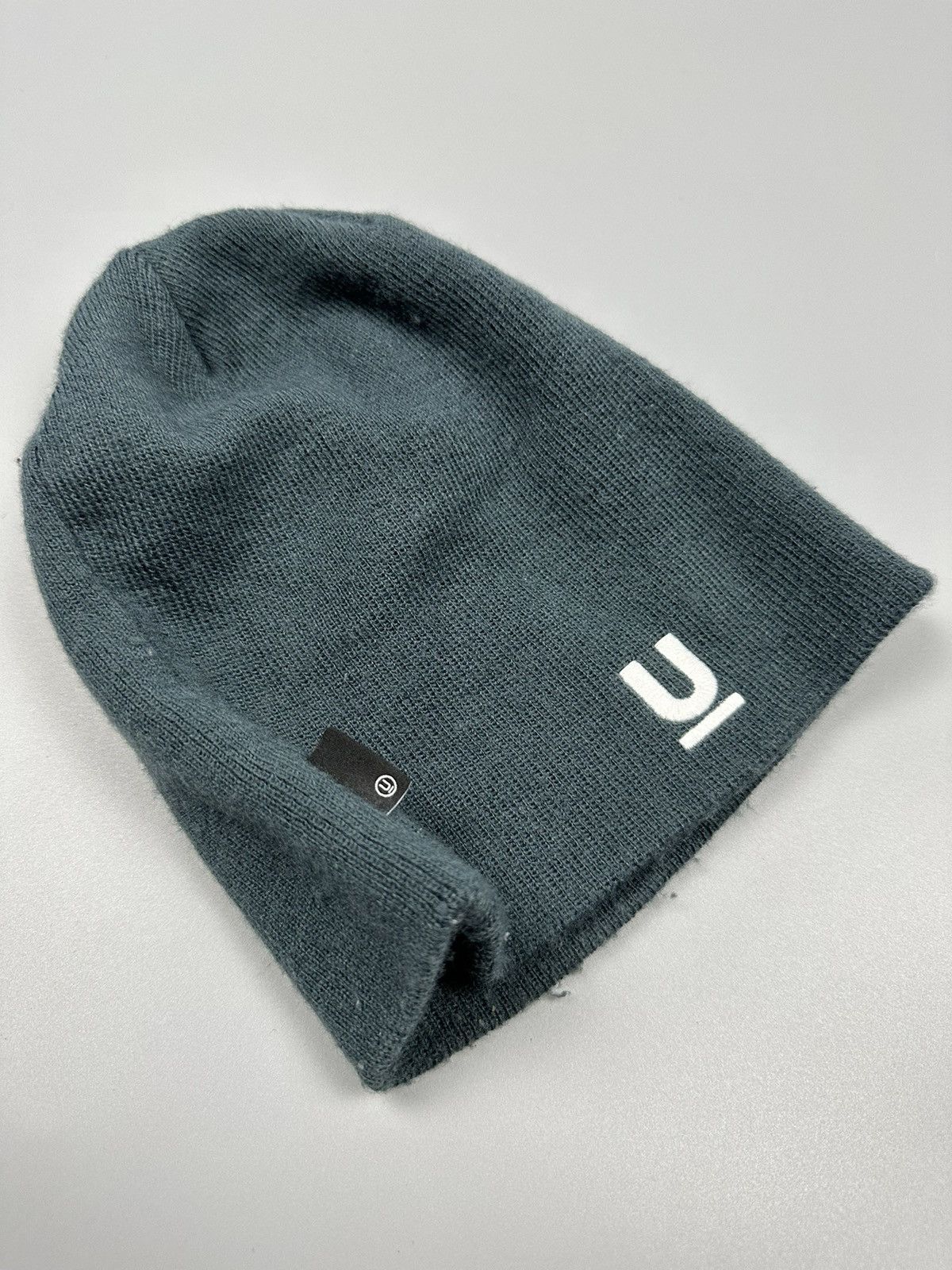 Undercover 🔥SICK NICE🔥 UNDERCOVER JUN TAKAHASHI X NEW ERA U LOGO BEANIE Size ONE SIZE - 3 Thumbnail
