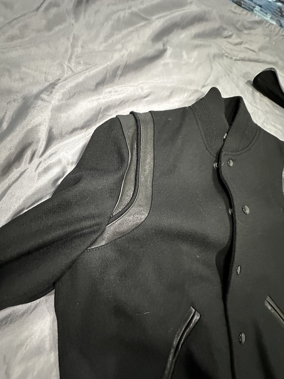 Saint Laurent Paris Saint Laurent Teddy 2025 New Unworn Flawless Size US M / EU 48-50 / 2 - 13 Thumbnail
