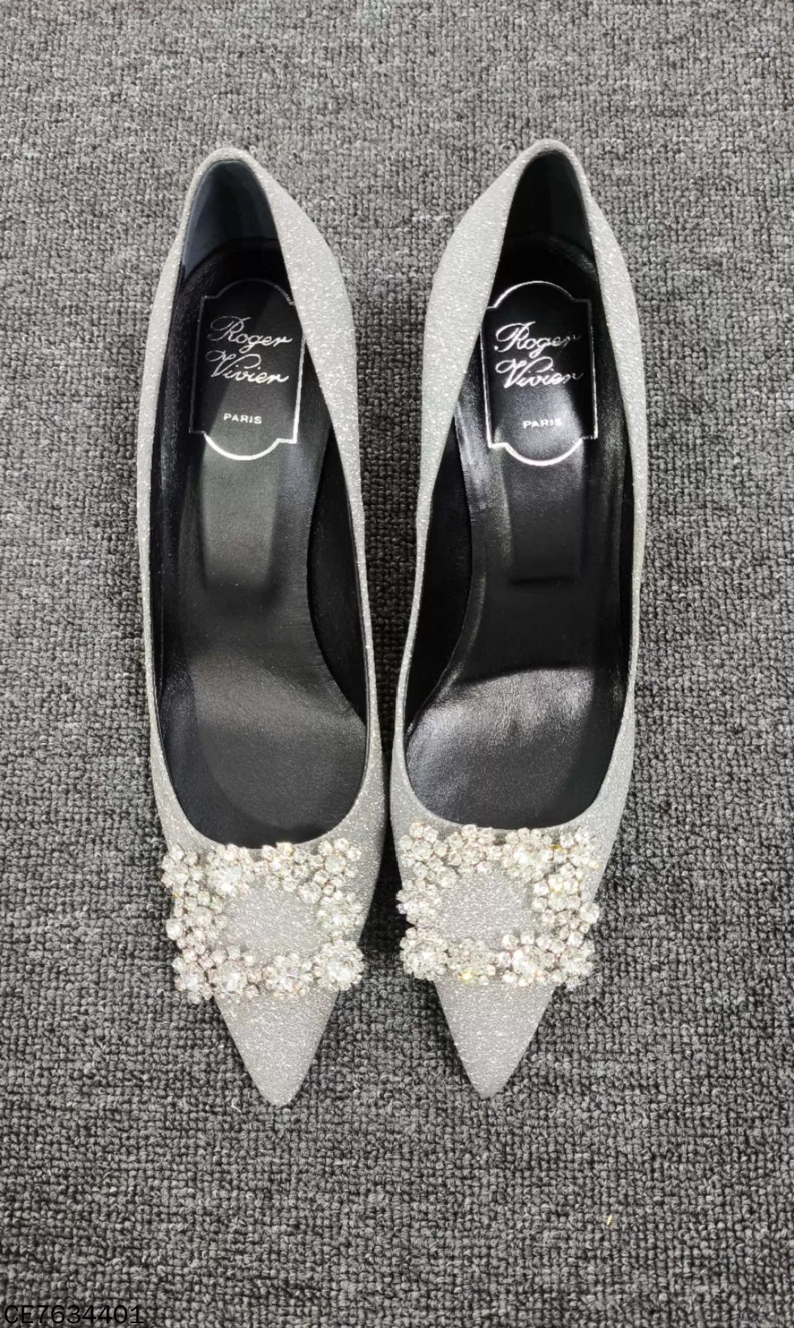 Roger Vivier Roger Vivier Rhinestone Buckle Glitter Heels 39.5 Size US 9 / IT 39 - 2 Thumbnail