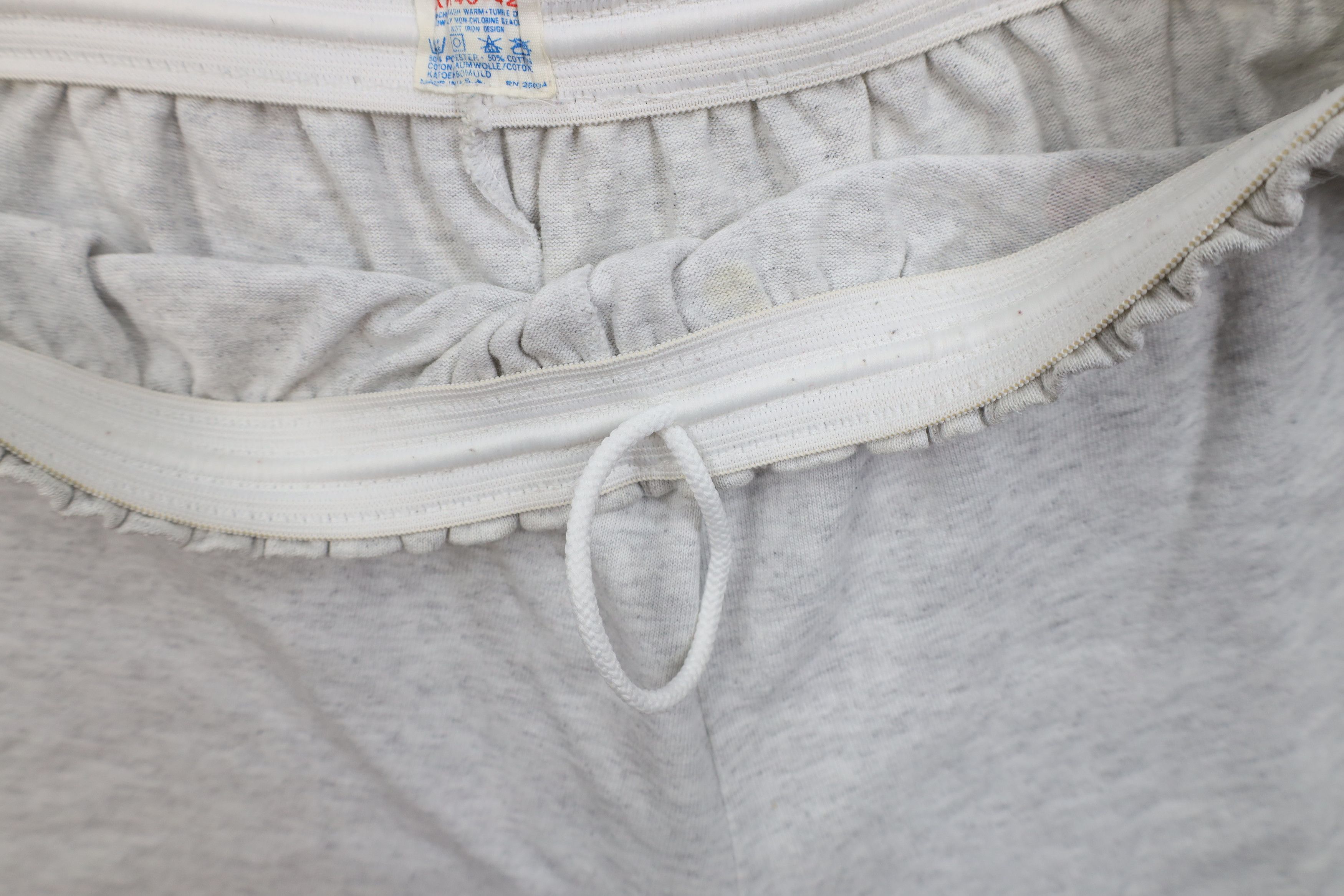 Champion Vintage 90s Champion Above Knee Shorts Heather Gray USA Size US 36 / EU 52 - 9 Thumbnail