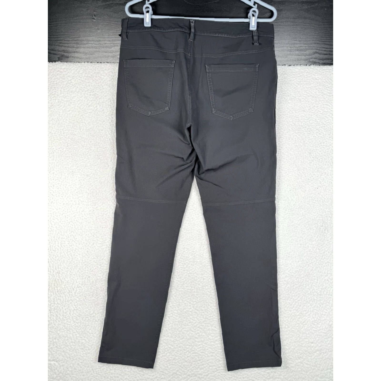 Lululemon Lululemon Pants Mens 34x30 Gray ABC Warpstreme Classic Fit 5-Pocket Design Casual Straight Inseam 30 Game Size US 34 / EU 50 - 2 Thumbnail