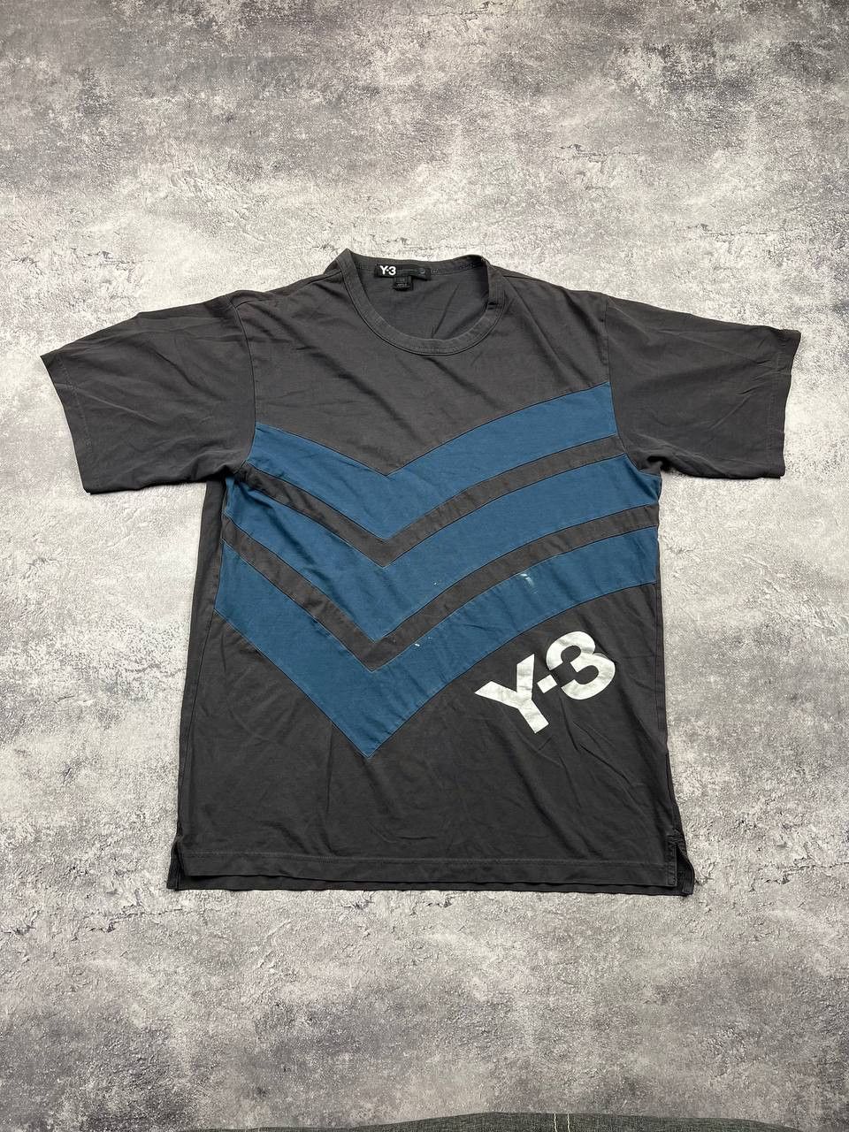 Yohji Yamamoto Y-3 Yohji Yamamoto Streetwear Tee Big Logo Size US L / EU 52-54 / 3 - 1 Thumbnail