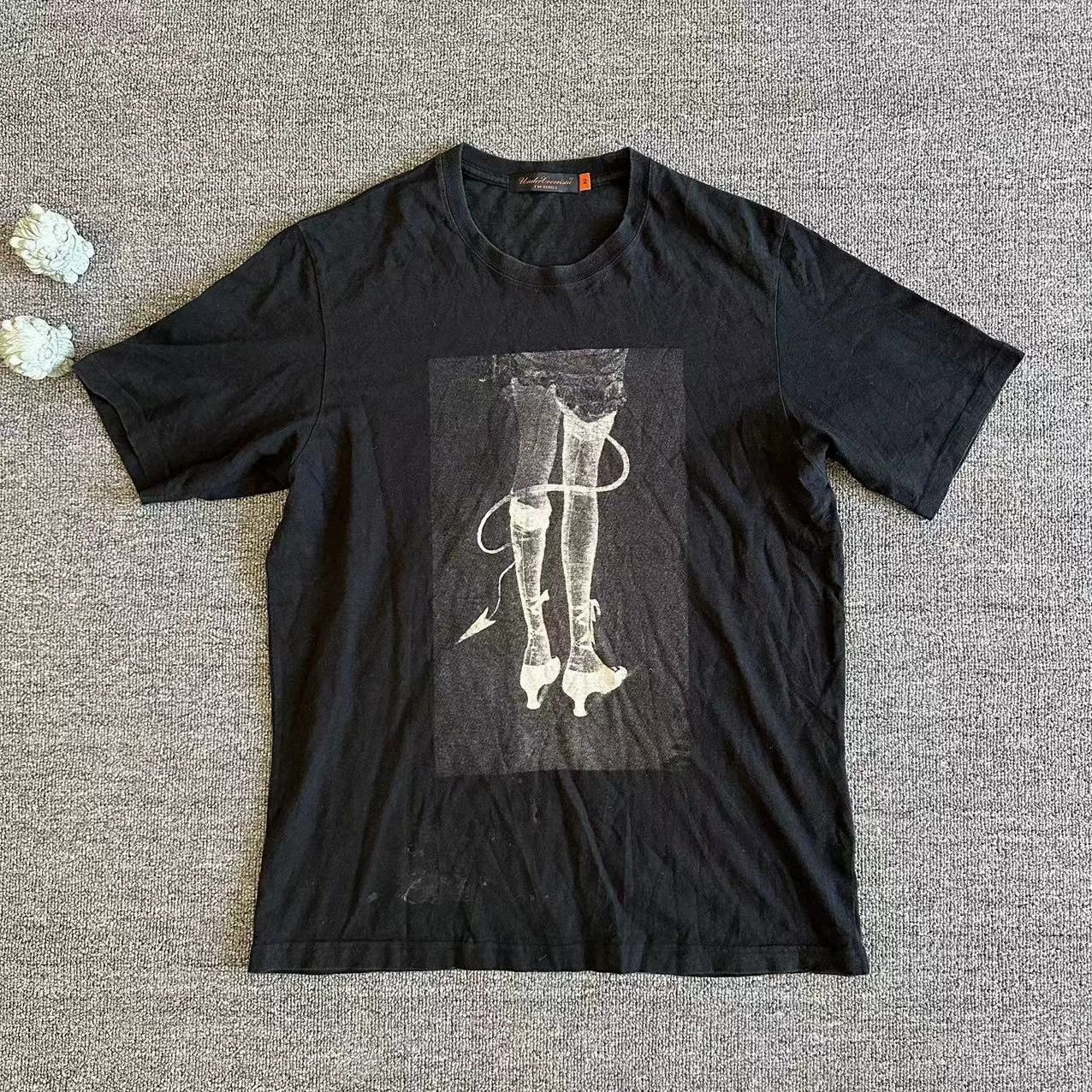 Undercover Girl tee