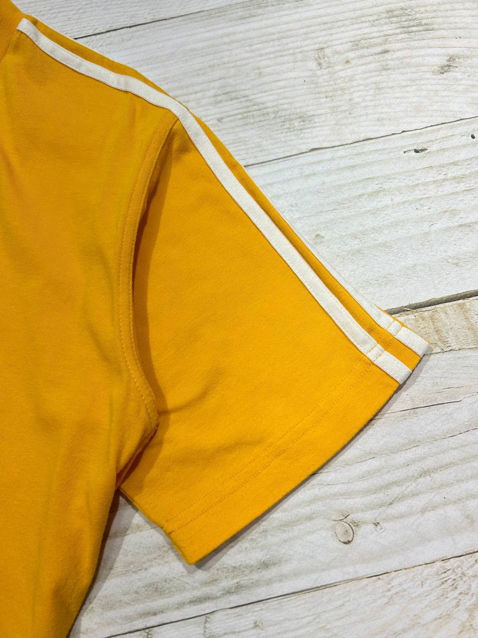 Adidas Vintage Adidas Lamps 90s T-Shirt Size US S / EU 44-46 / 1 - 6 Thumbnail