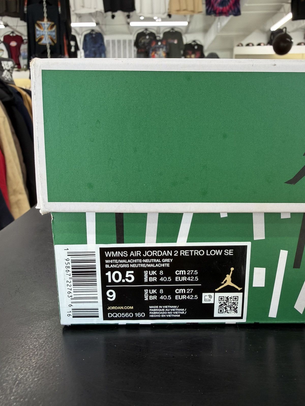 Jordan Brand Air Jordan 2 Low Nina Chanel Size 10.5W/8.5M Size US 8.5 / EU 41-42 - 13 Thumbnail