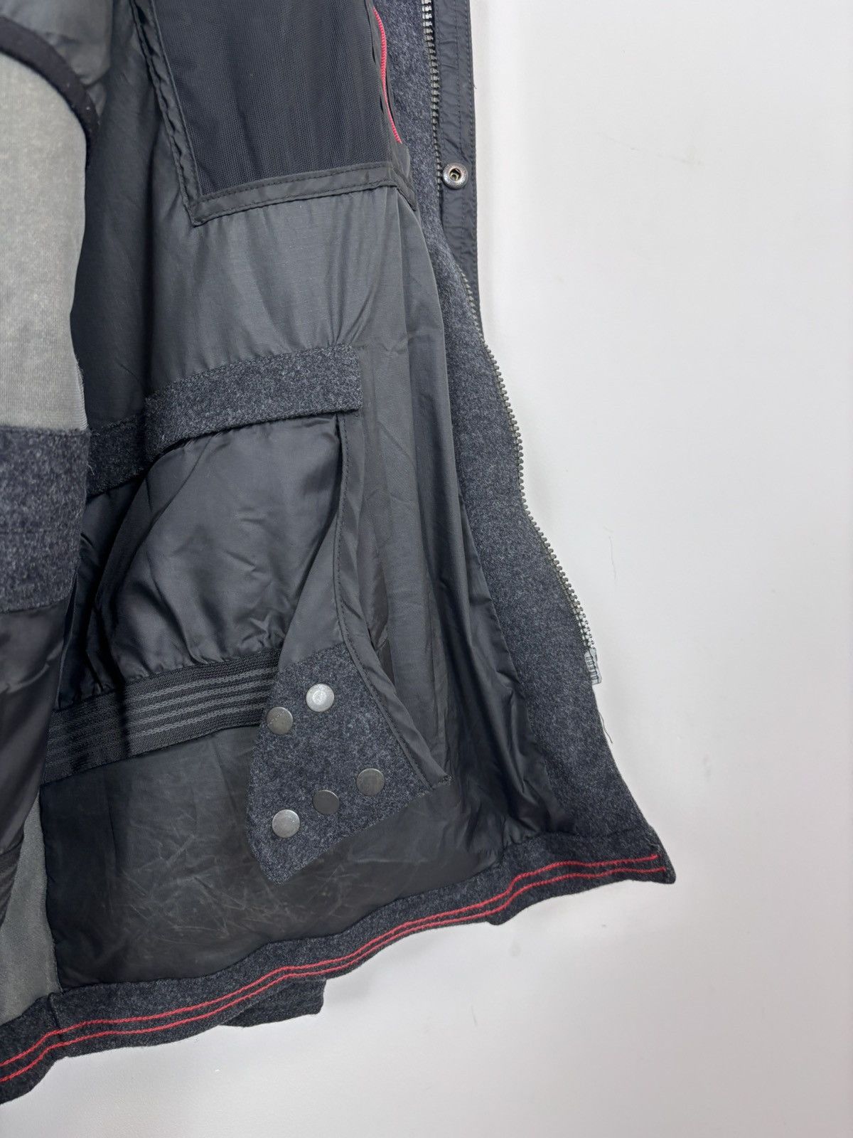 Victorinox Victorinox Swiss Men’s Multipocket Tech Wool Hooded Coat Size US XL / EU 56 / 4 - 15 Thumbnail