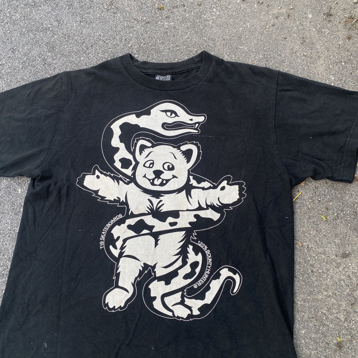 Bounty Hunter × Girl Skateboards × Vintage Vintage Bounty Hunter X T19 Skateboards Tee Skate Hookups Size US M / EU 48-50 / 2 - 1 Thumbnail