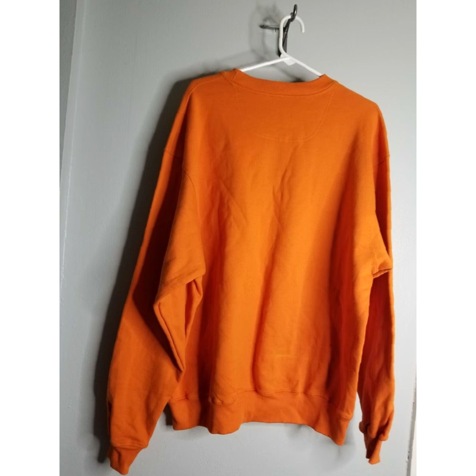 Champion VINTAGE Champion Sweatshirt Crewneck Men’s Size XL Orange 50/50 Blend Regular Fit Hip Hop Grunge Size US XL / EU 56 / 4 - 2 Thumbnail