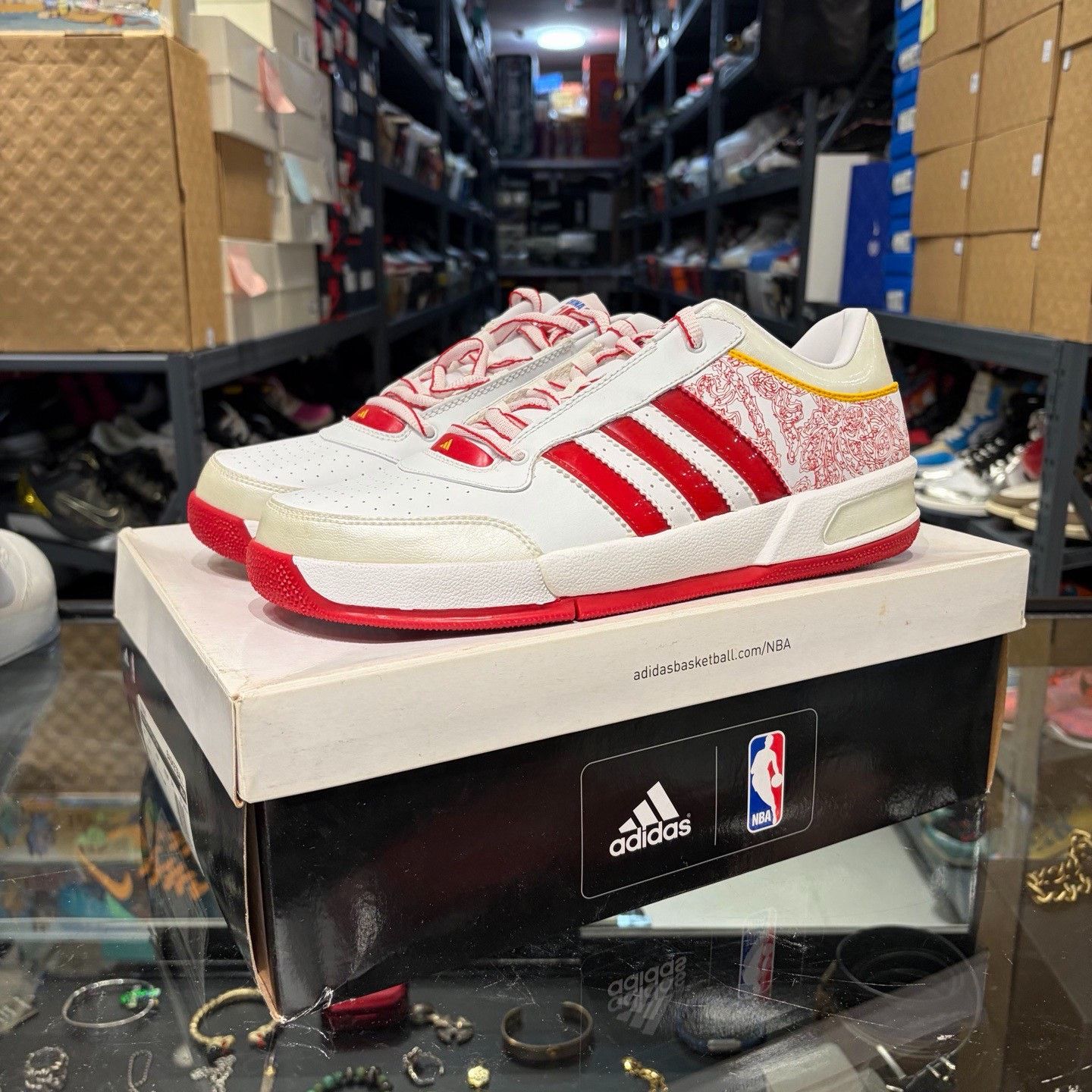 Adidas Adidas Multi Lowtop Sneakers 10 Men Size US 10 / EU 43 - 1 Thumbnail