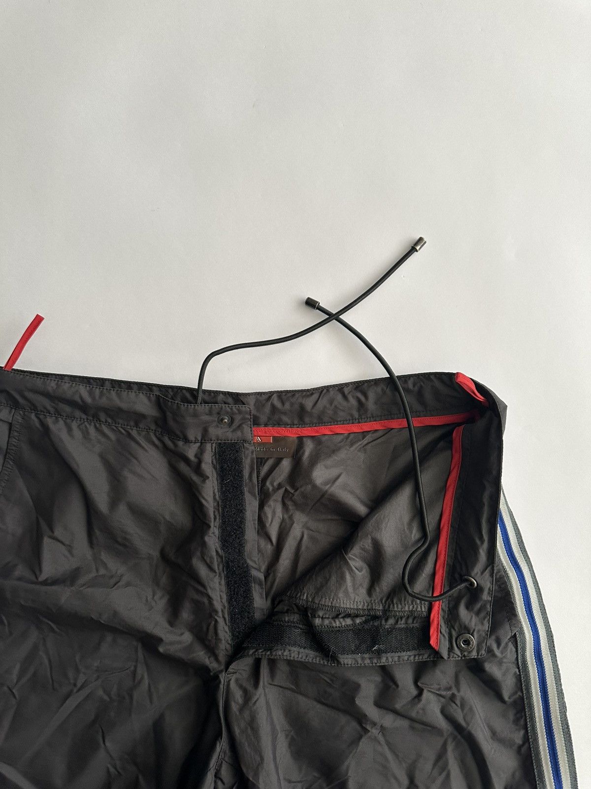 Prada Prada SS00 Side Stripe Nylon Shorts Size US 28 / EU 44 - 3 Thumbnail