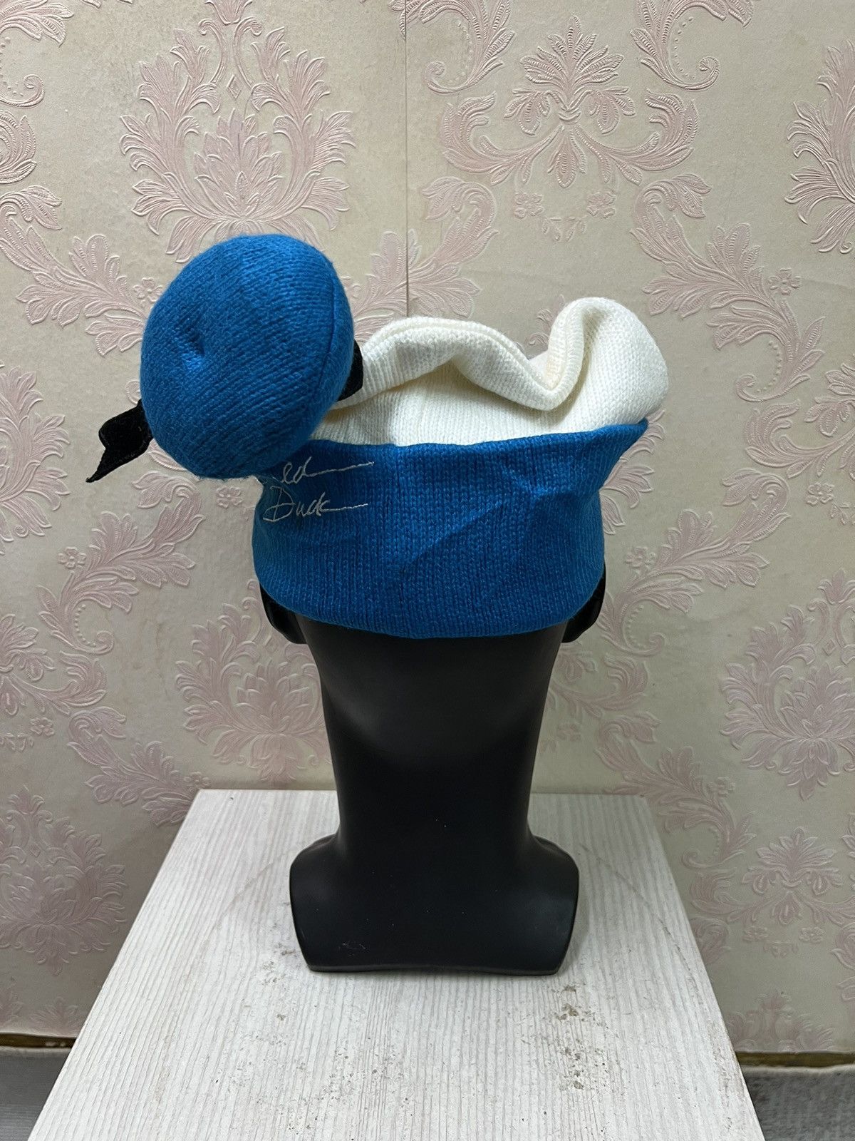 Cartoon Network × Disney Donald Duck Disney Beanie Hats Size ONE SIZE - 5 Thumbnail