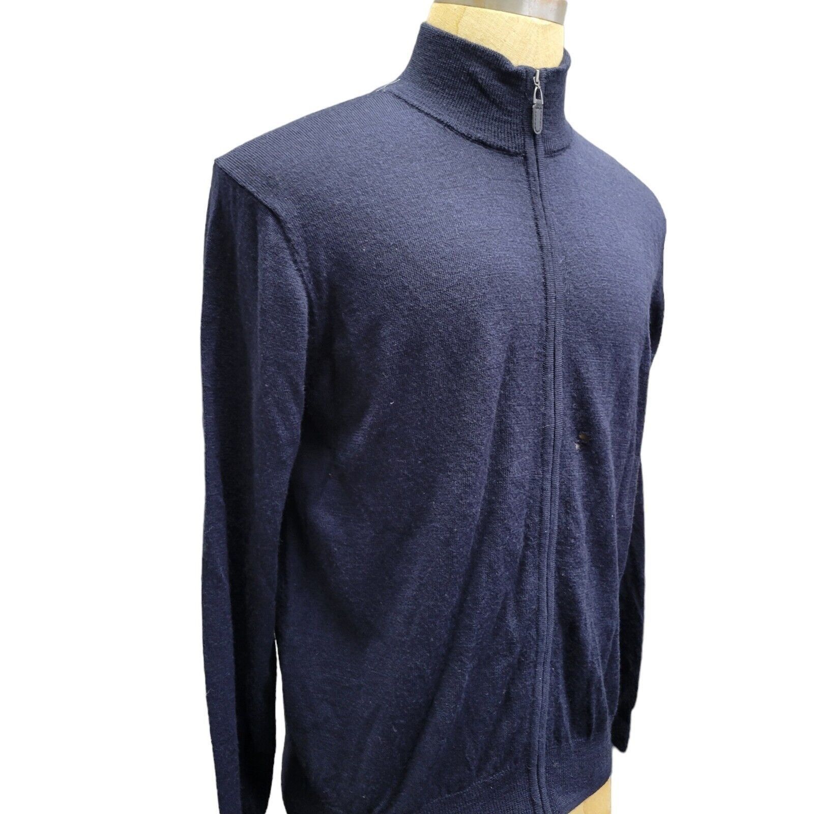 Bloomingdale's Bloomingdale's Merino Wool Cardigan With Defect. Size Large Size US L / EU 52-54 / 3 - 2 Thumbnail