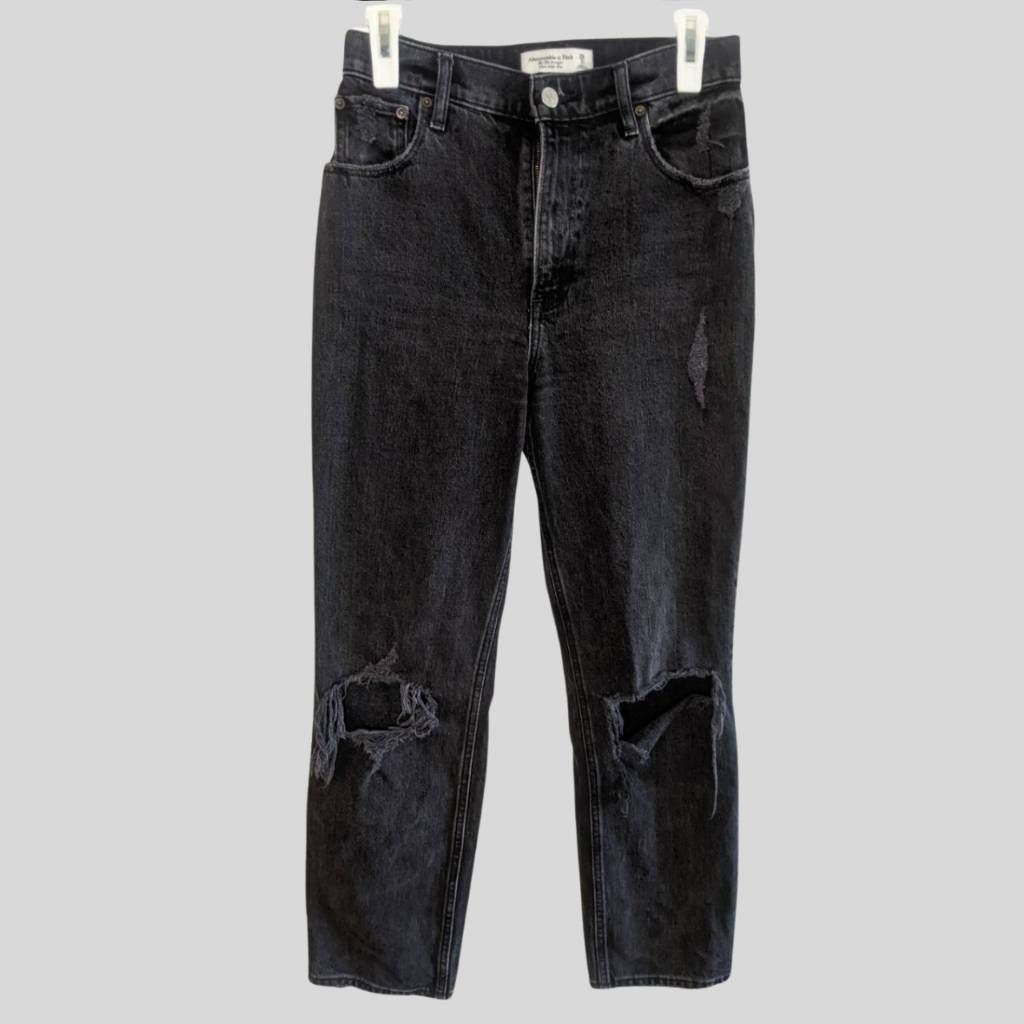Abercrombie & Fitch Abercrombie & Fitch '90s Straight Ultra High Rise Jeans 26/2 Size 26" / US 2 / IT 38 - 1 Thumbnail