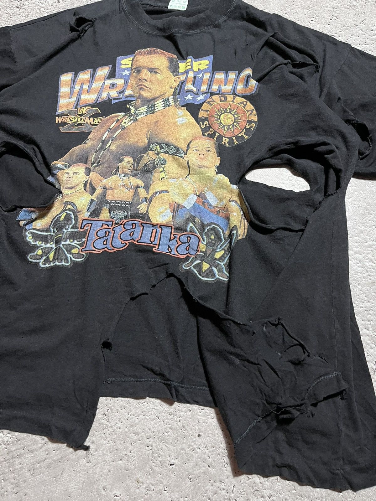 Vintage × WWE × WWF FULL DESTROYED Vintage 90s Tatanka WWE WWF Wrestling T shirt Size US XXL / EU 58 / 5 - 4 Thumbnail