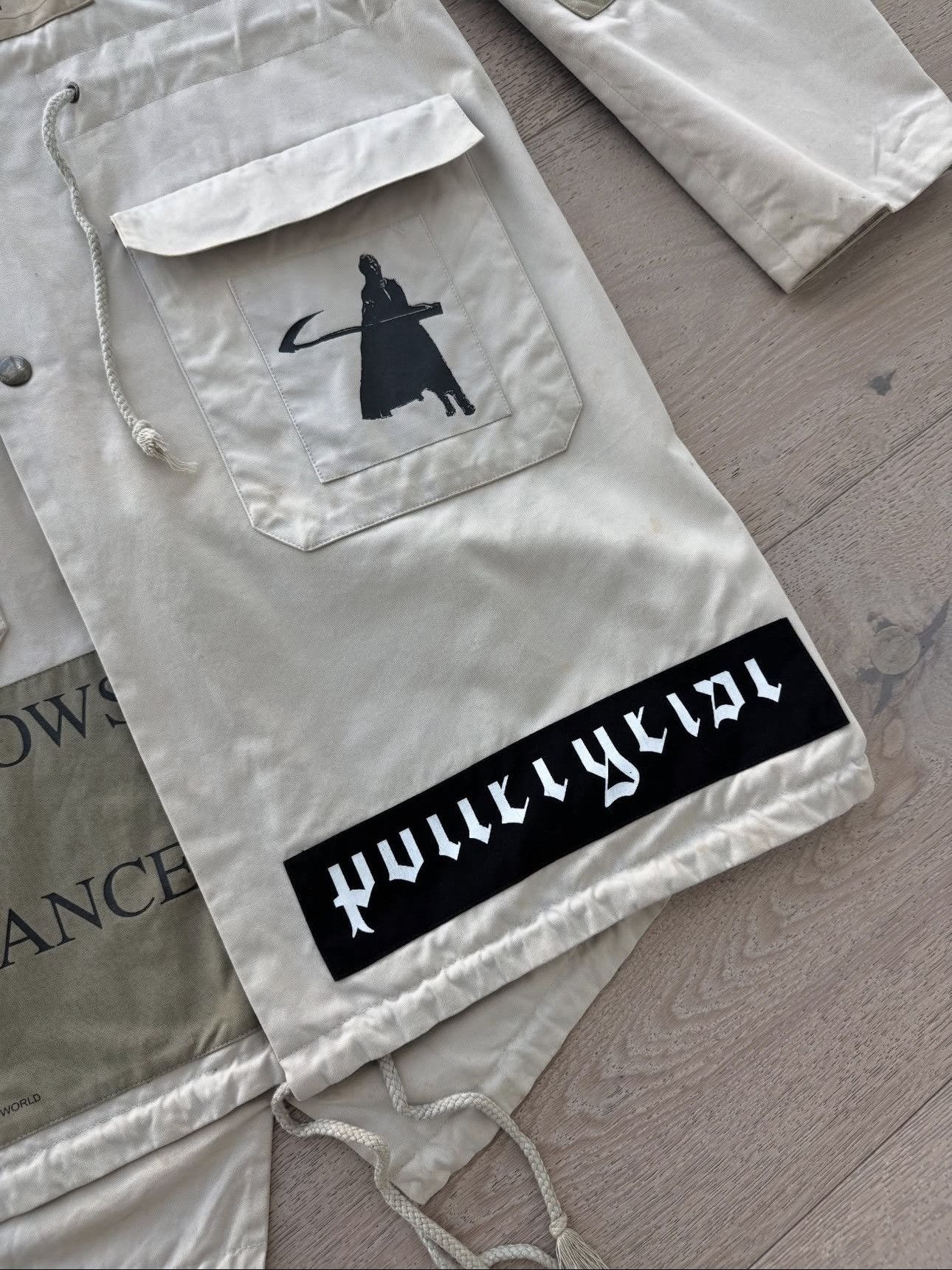 Raf Simons Raf simons aw05 history of my world poltergiest parka Size US S / EU 44-46 / 1 - 3 Thumbnail
