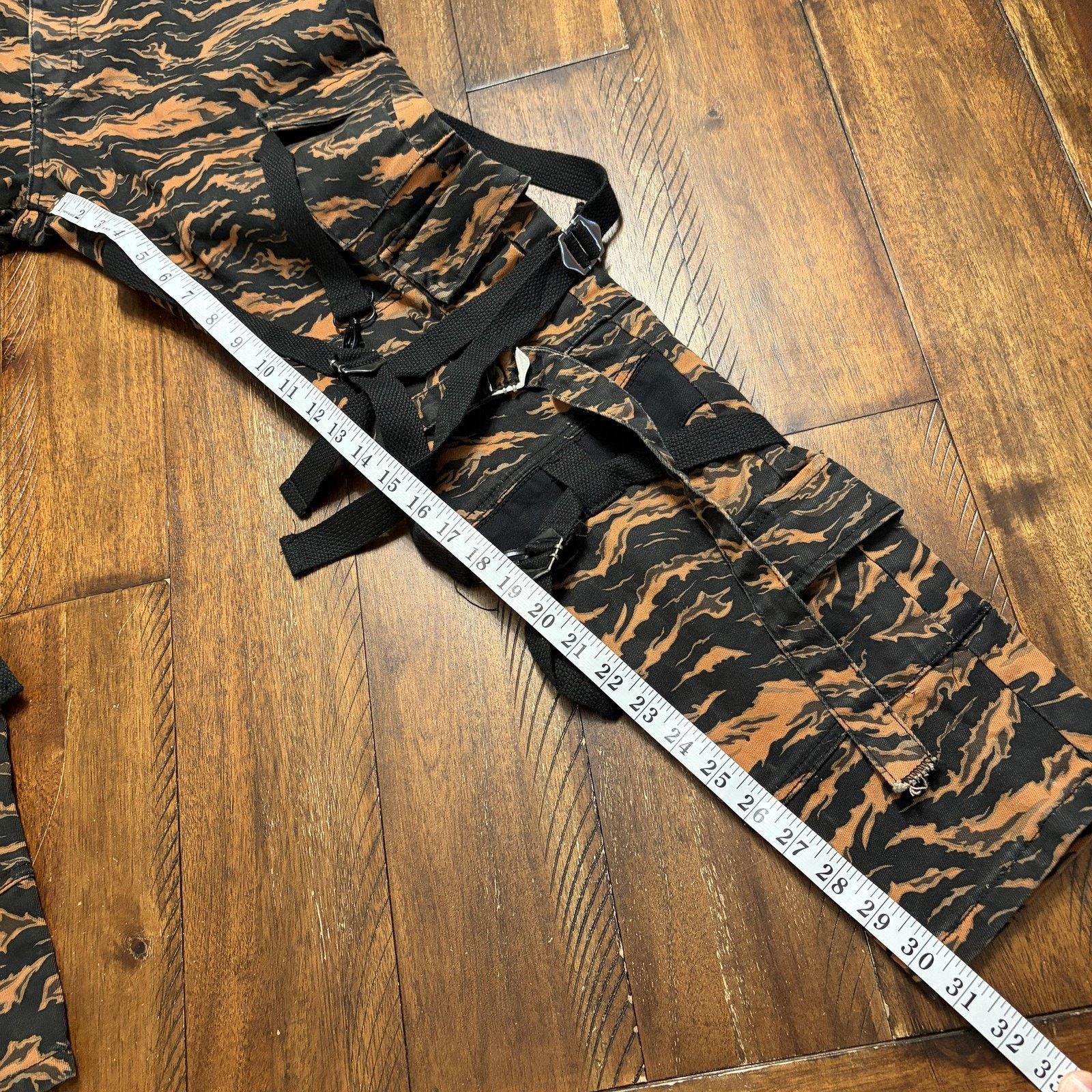 Valabasas Valabasas Pants Men 36x32 Tiger Camo Cargo Strap Buckle Slim Size US 36 / EU 52 - 15 Thumbnail
