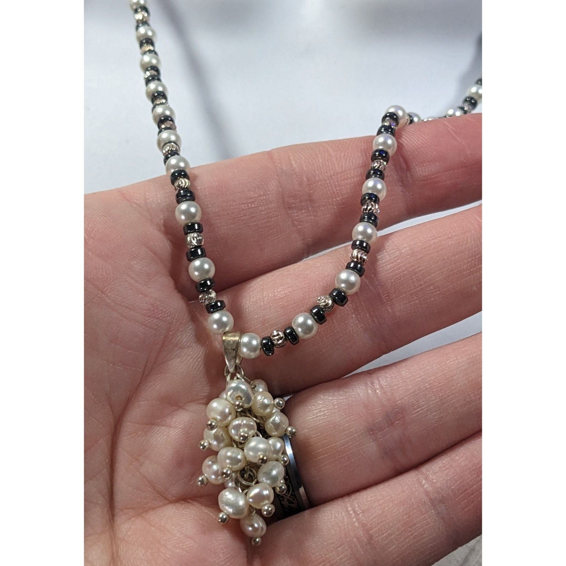 Other Handmade Whimsical Pearl And Glass Beaded Cluster Pendant Ne Size ONE SIZE - 6 Thumbnail