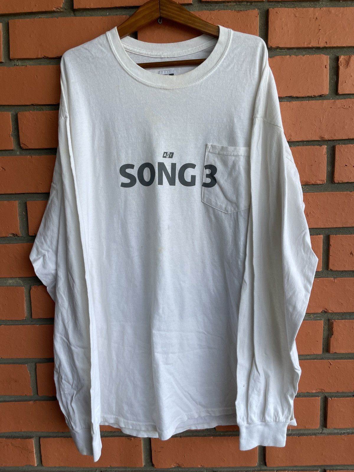 Nepenthes Archival Clothing Nepenthes London AIE Pop-art Rock N Roll Size US L / EU 52-54 / 3 - 3 Thumbnail