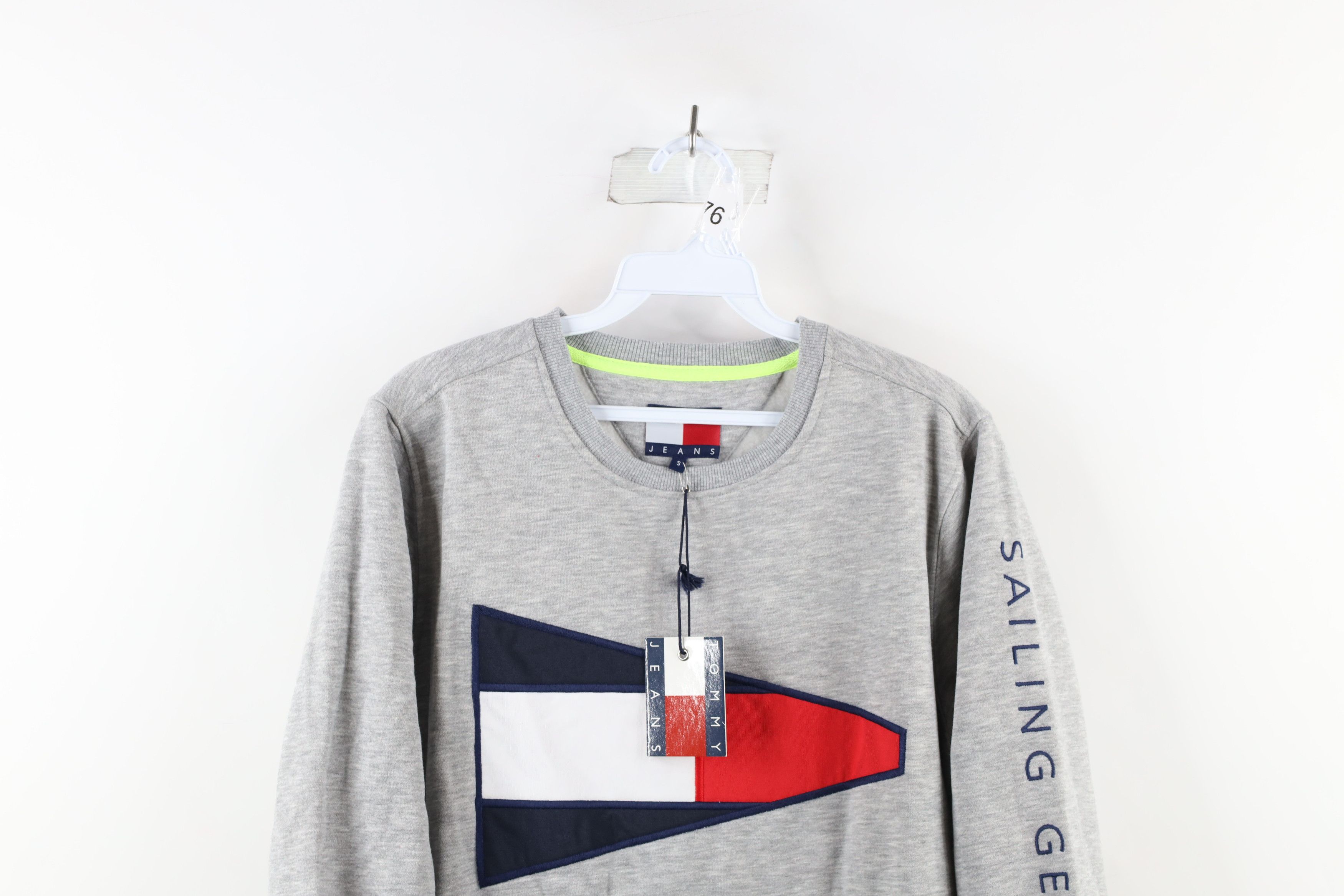 NOS Vintage 90s Tommy Hilfiger Sailing Flag Sweatshirt Gray