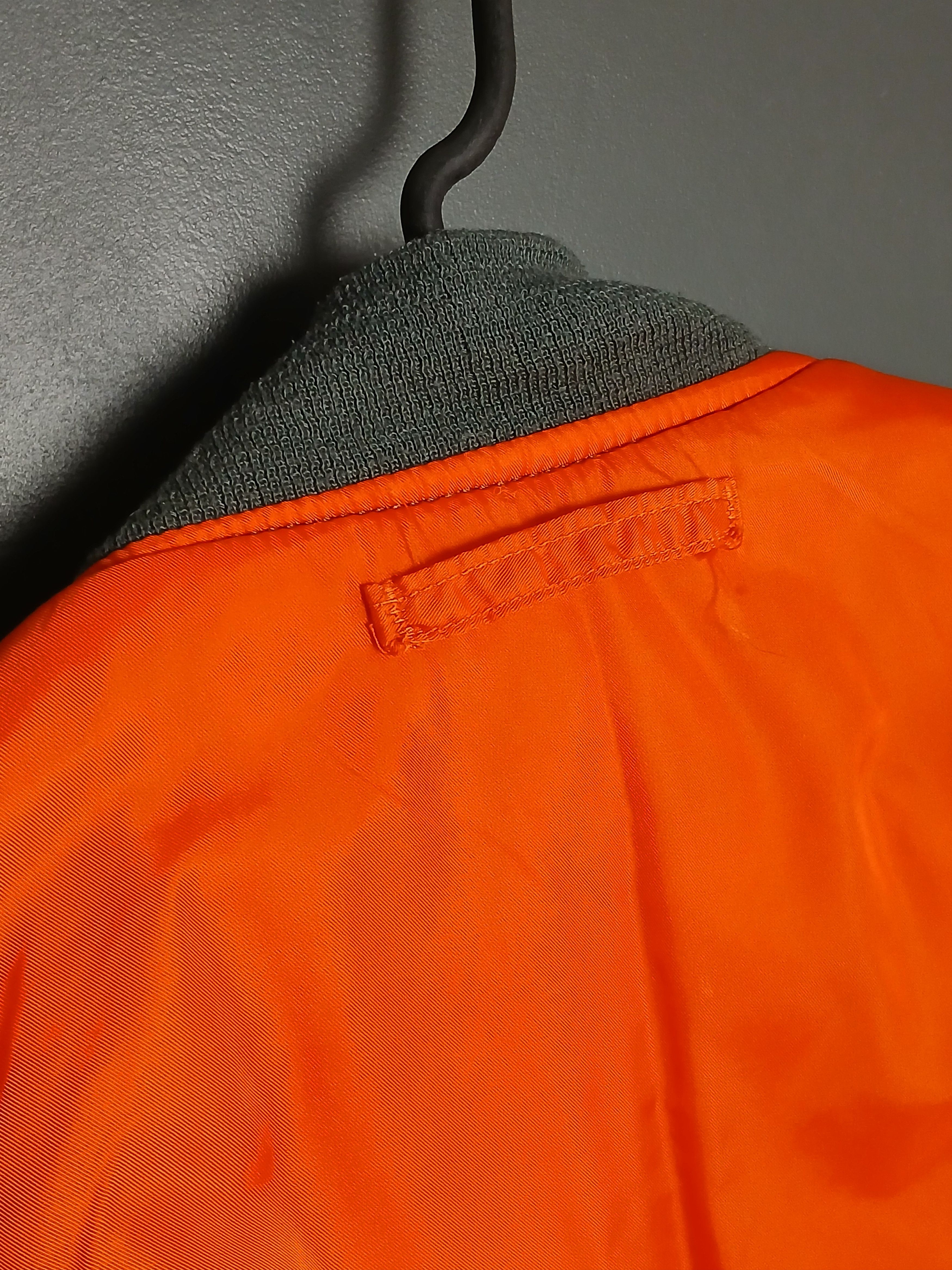 Alpha Industries Alpha Industries Doudle Sided Jacket Size US XL / EU 56 / 4 - 11 Thumbnail